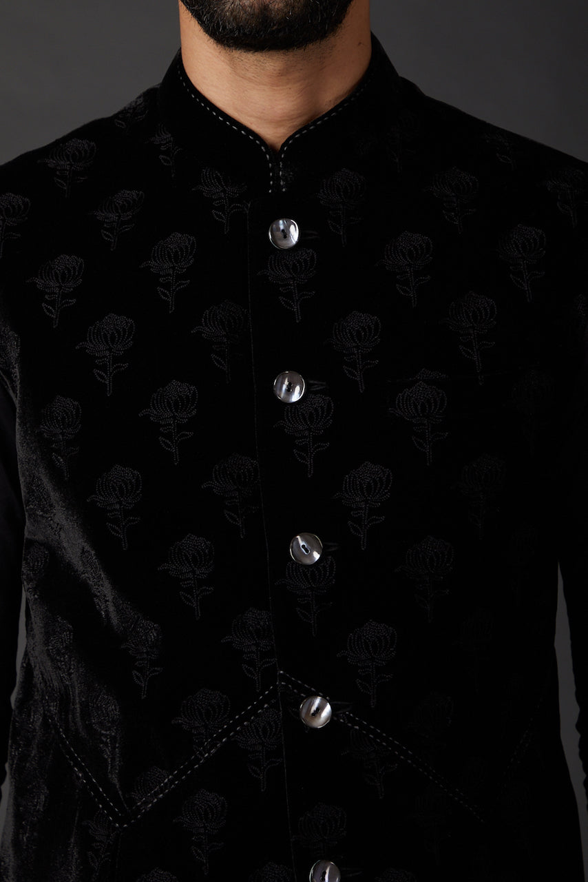 Black Silk Velvet Embroidered Bundi