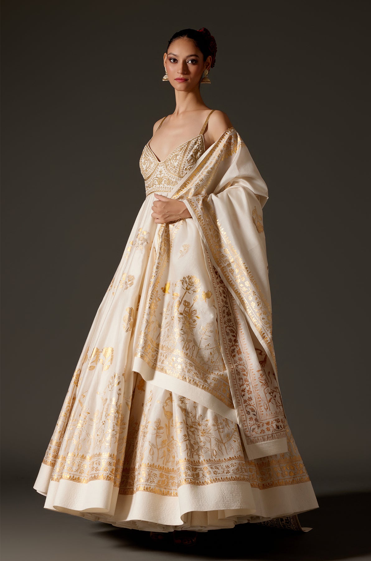 Ivory Chanderi Aanakali Set With Foil Elegance