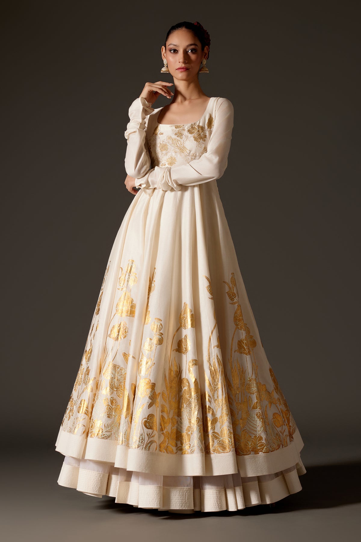 Ivory Chanderi Aanakali Set With Foil Elegance