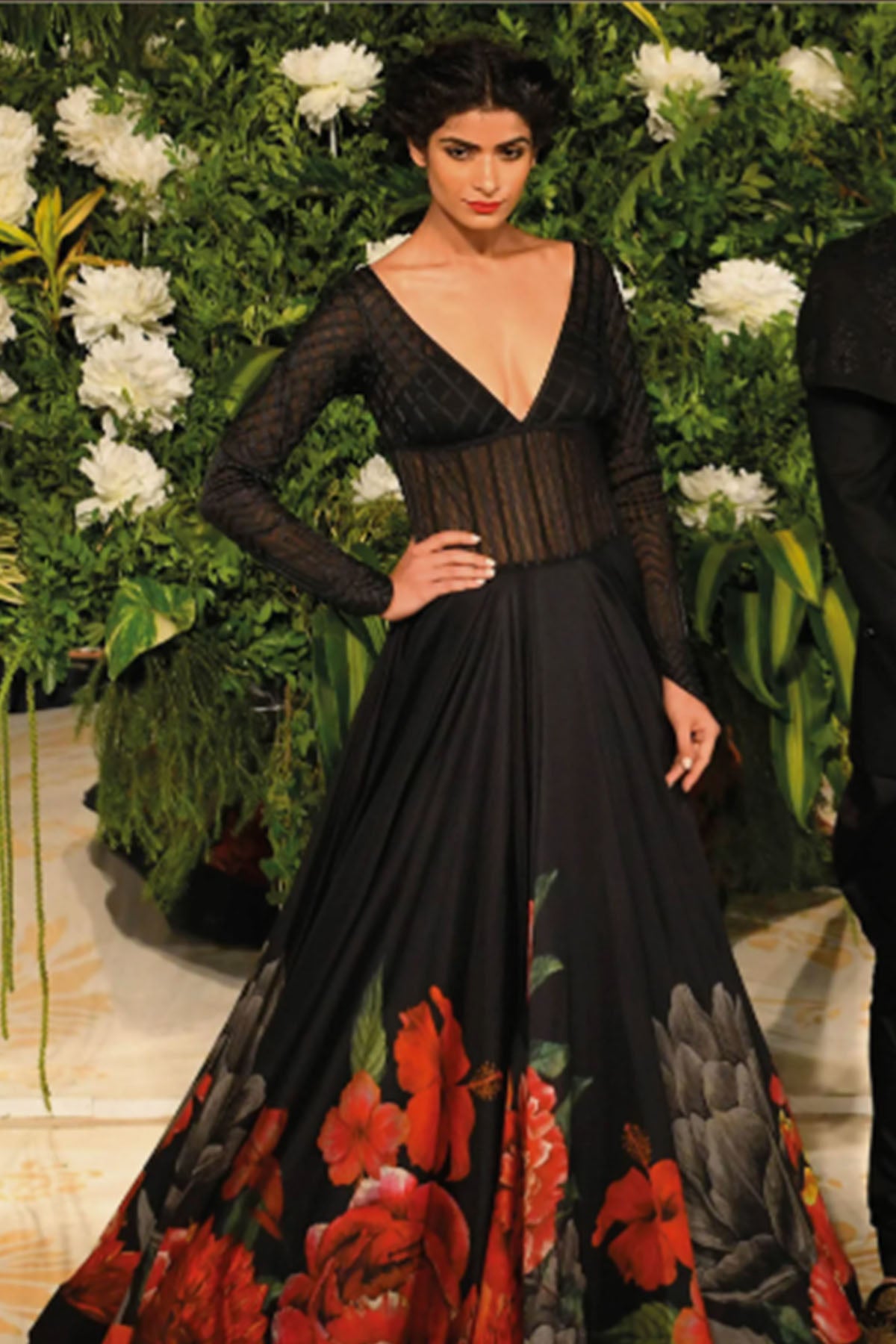 Women's Black Anarkali Set