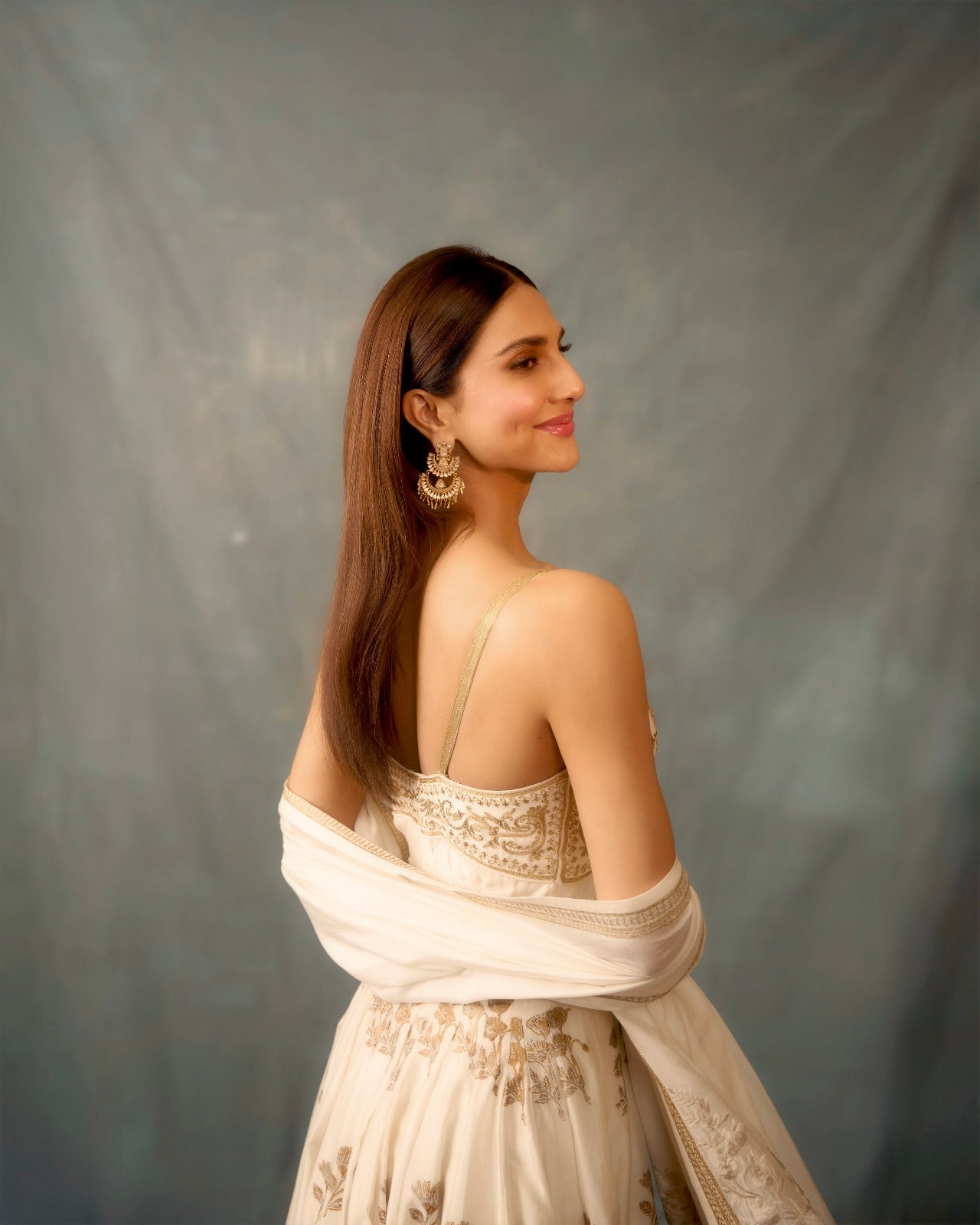 Vaani Kapoor in Ivory Chanderi Anarkali Set with Dupatta