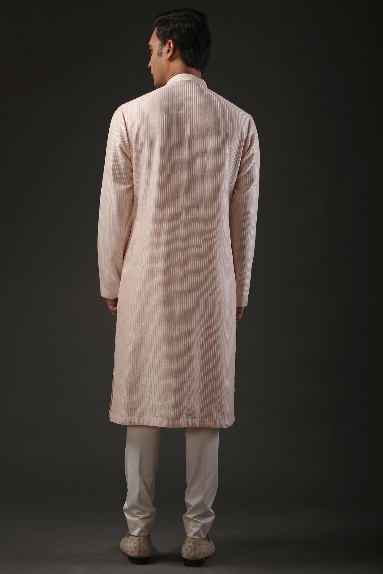 Men Powder Pink Resham Embroidered Kurta Set