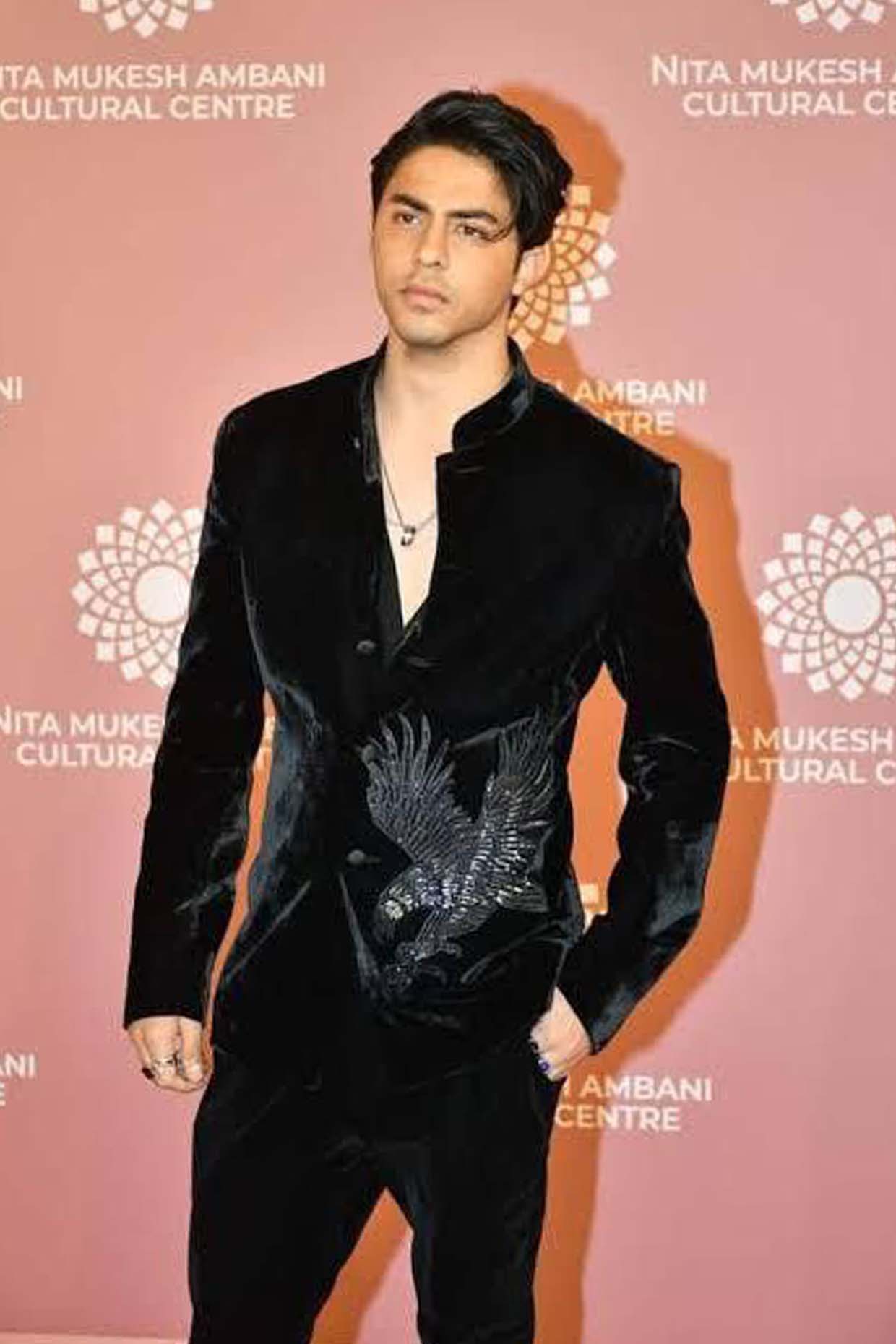 MEN'S BLACK BANDGALA