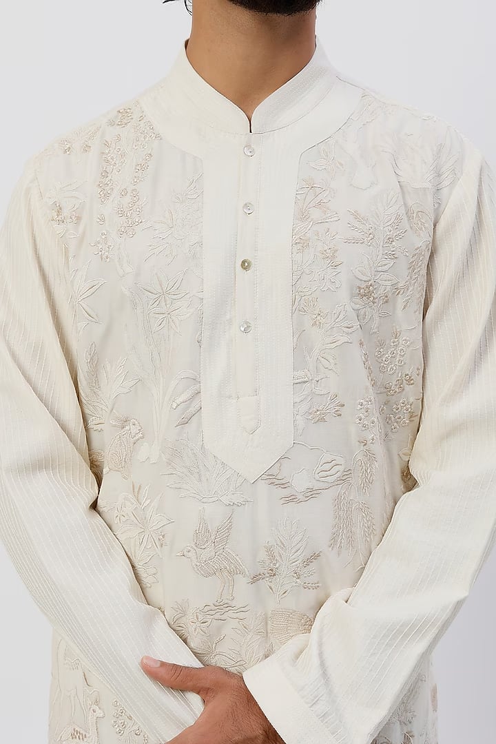 Men White Machine Embroidered Kurta Set