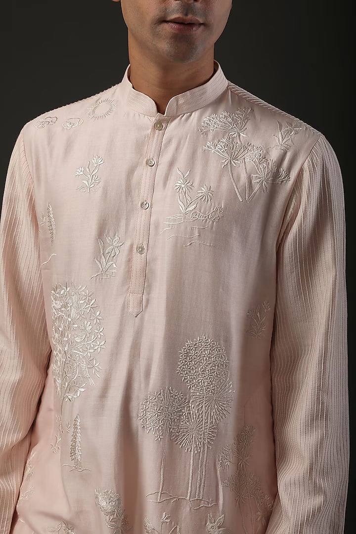 Men Powder Pink Resham Embroidered Kurta Set