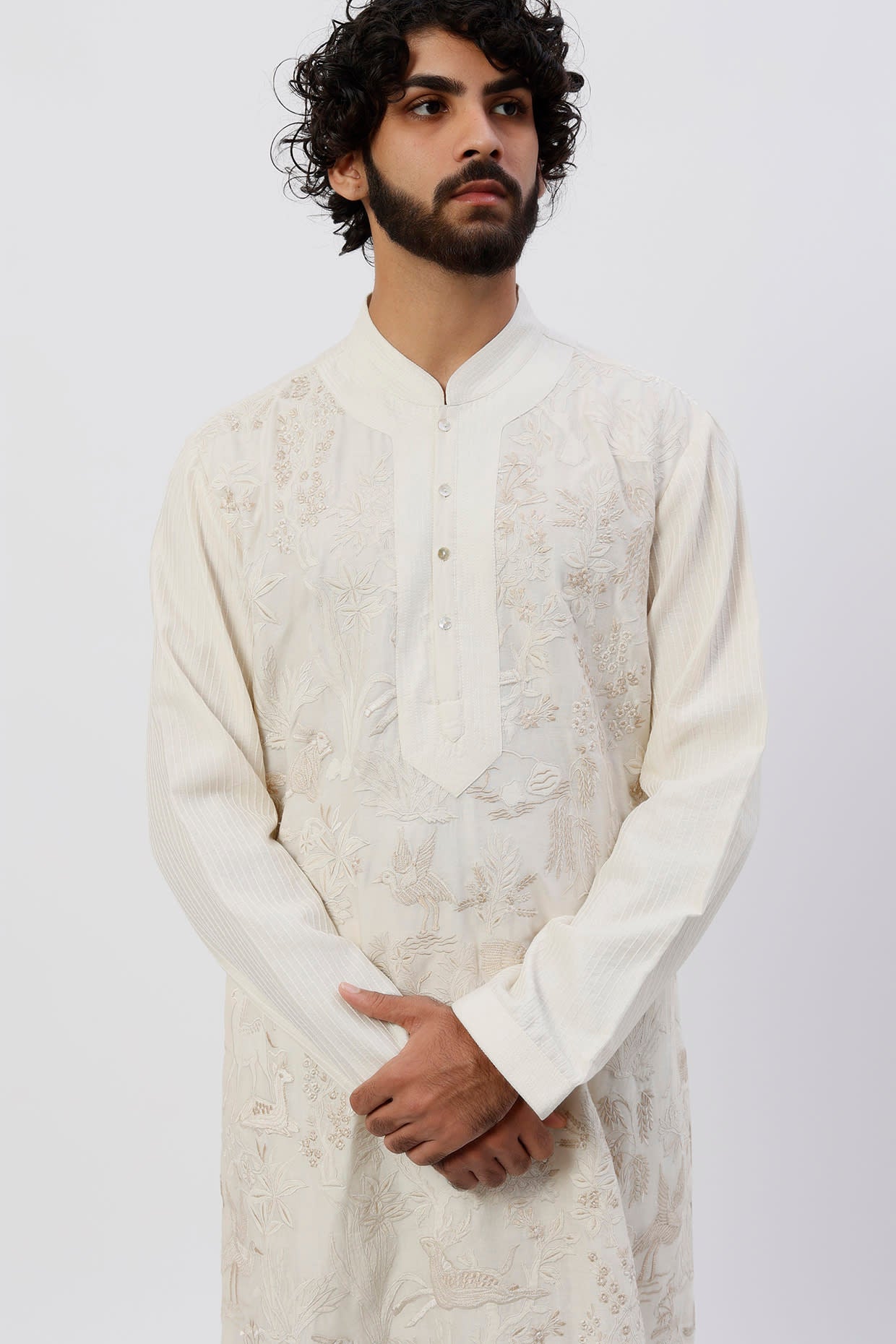 Men White Machine Embroidered Kurta Set
