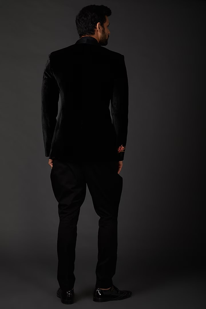 Men Black Silk Velvet Embroidered Tuxedo