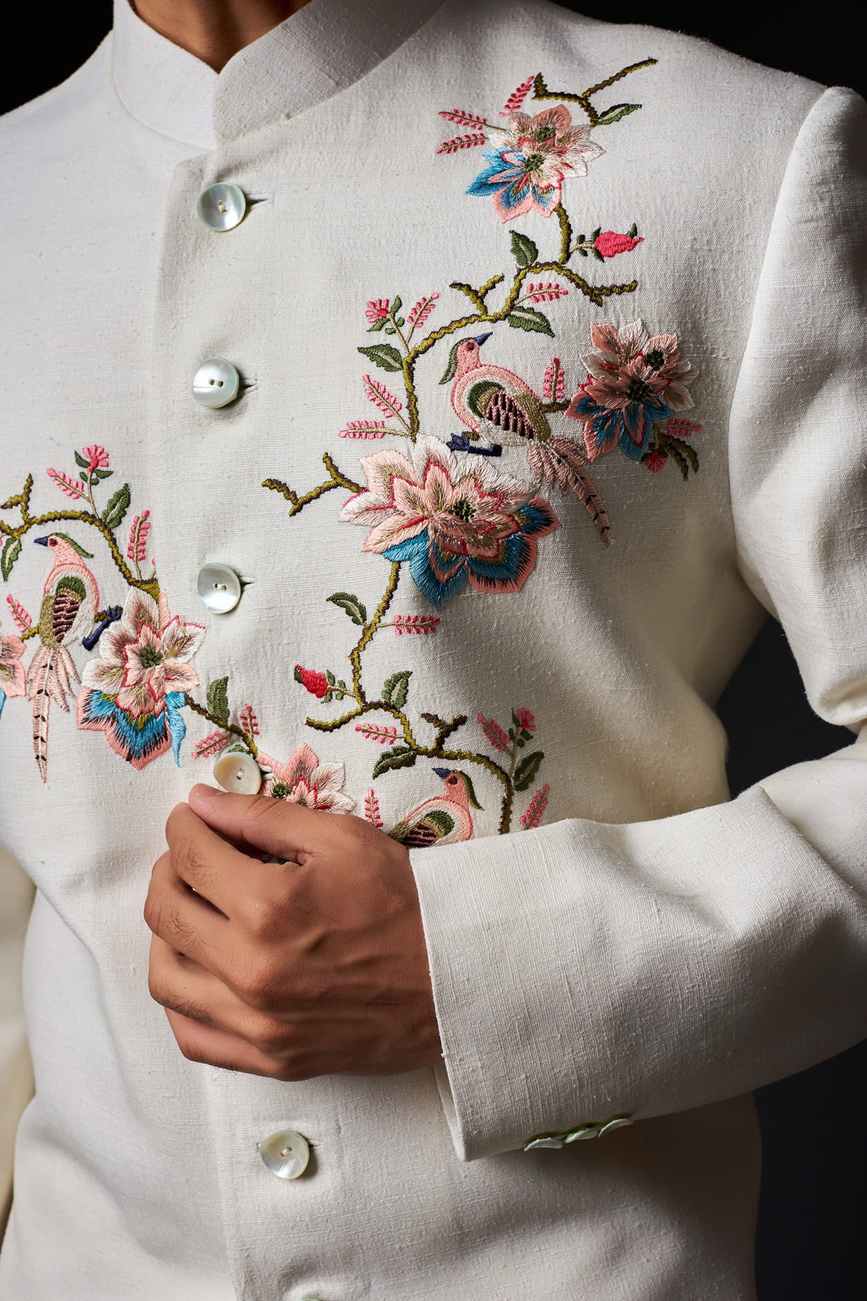 Men Ivory Matka Silk Embroidered Sherwani