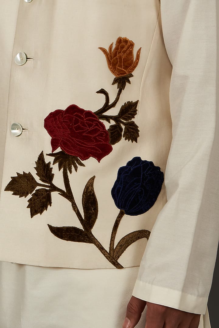 Ivory Linen Hand Embroidered bundi