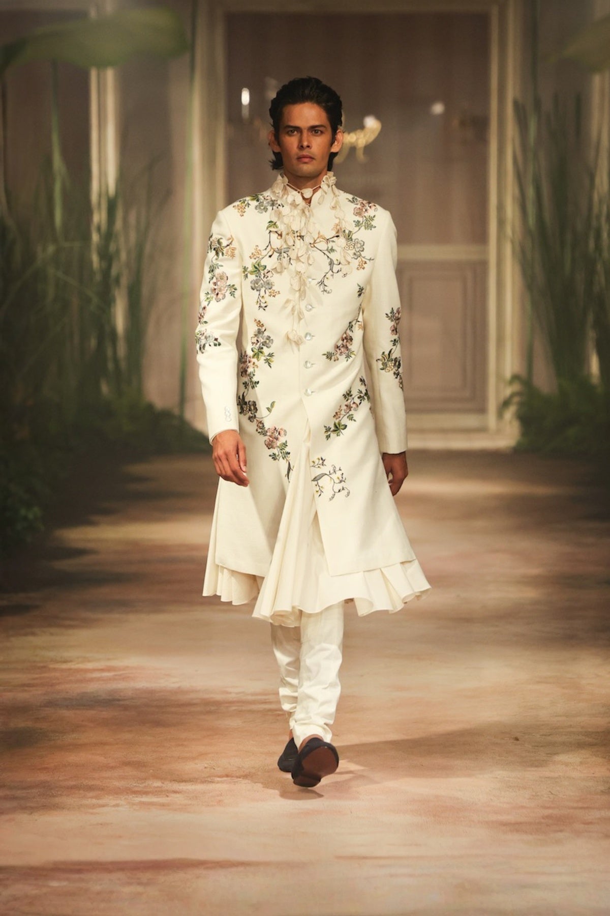 Ivory Matka Mens Sherwani
