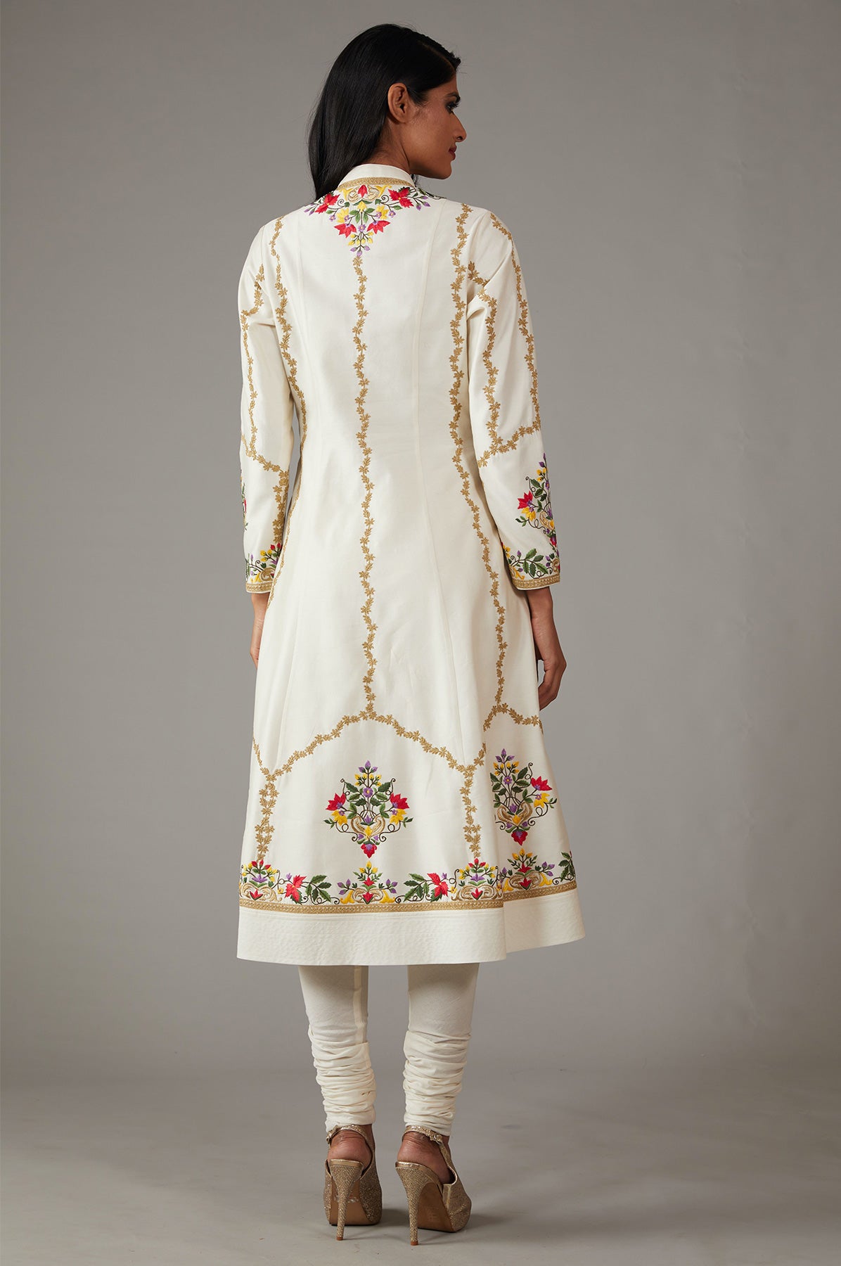 Ivory Kurta Set With Multicolour Embroidery