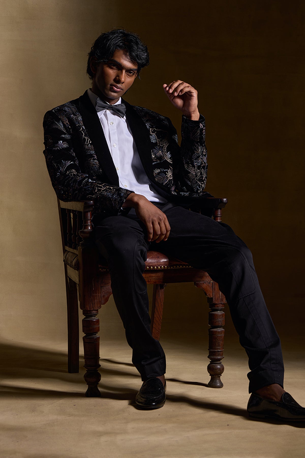 Black Elite Mens Tuxedo
