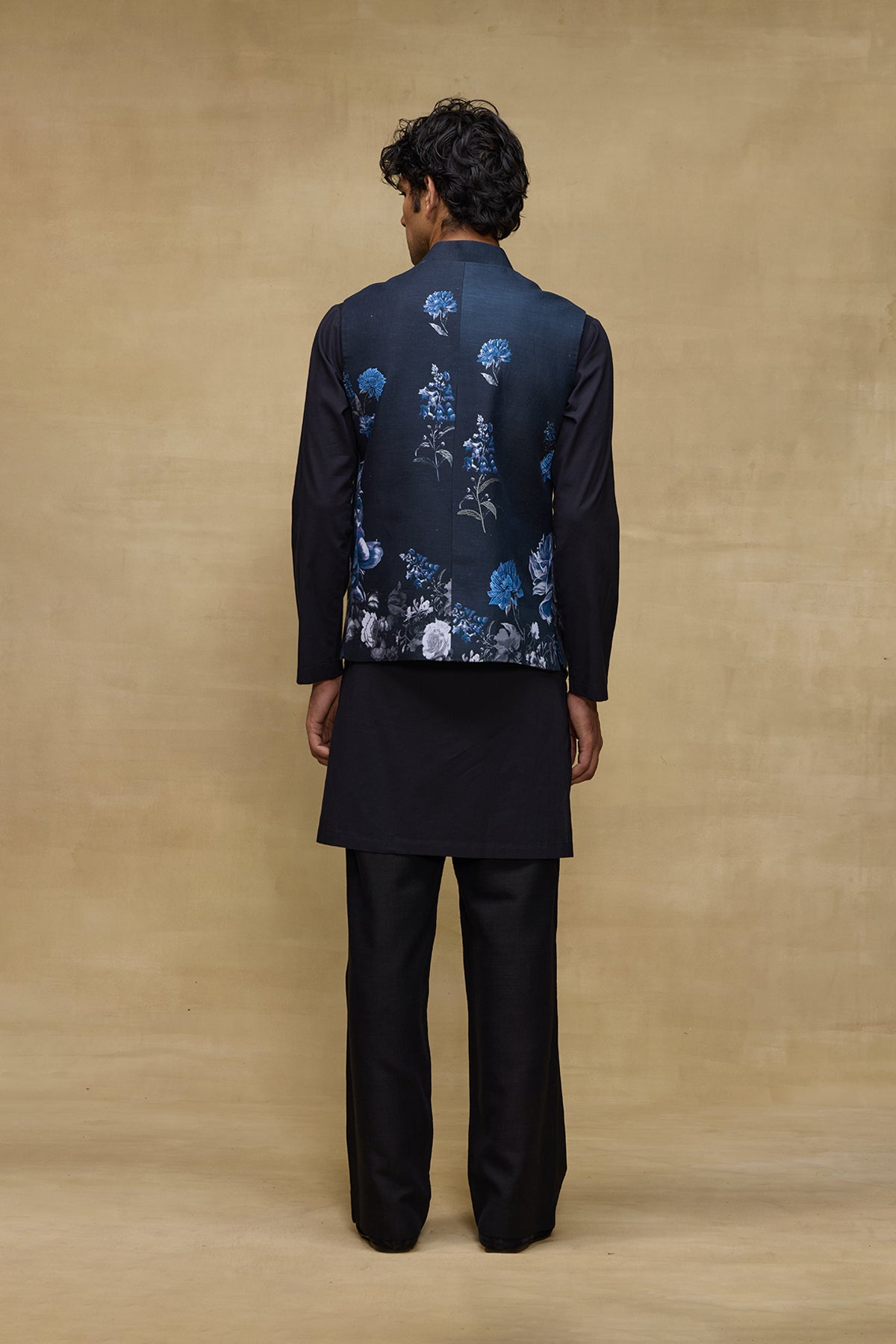Indigo Signature Mens Bundi
