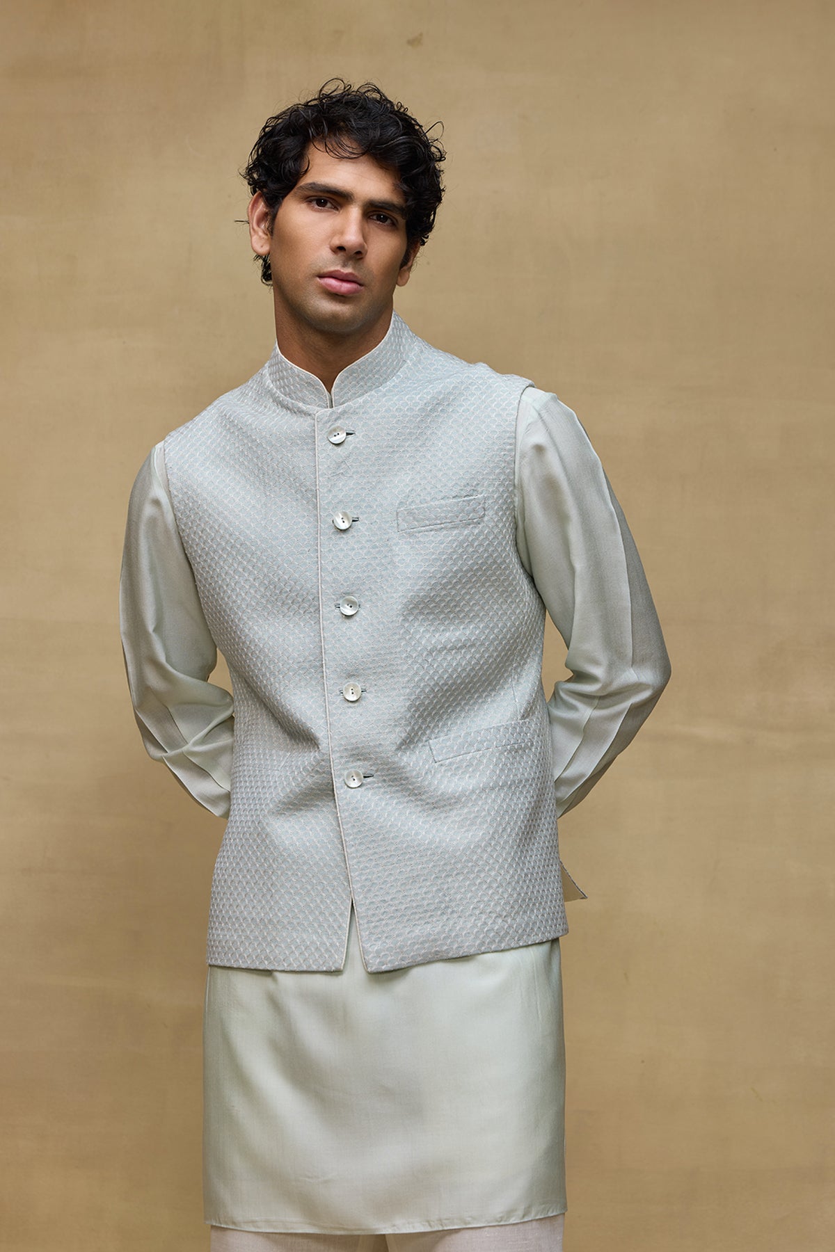 Aqua Heritage Mens Bundi