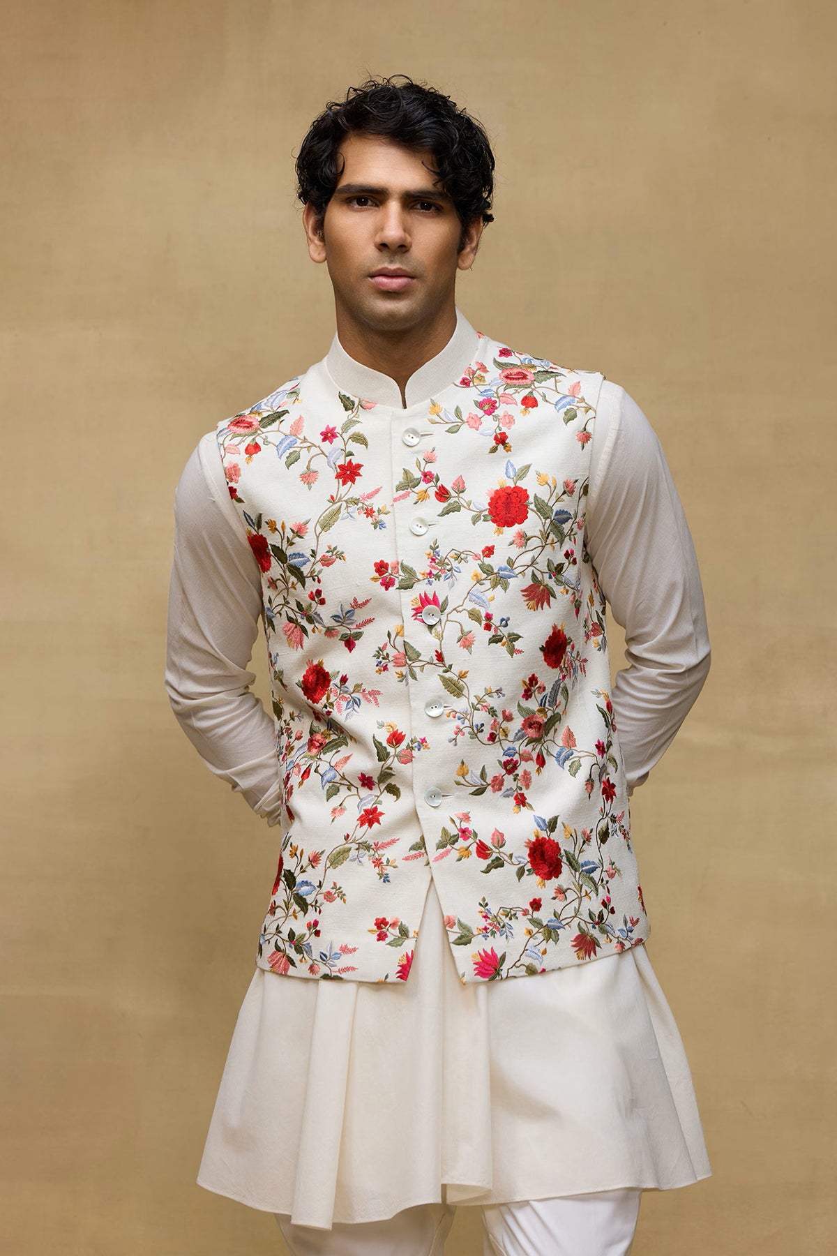 Mens Bundi