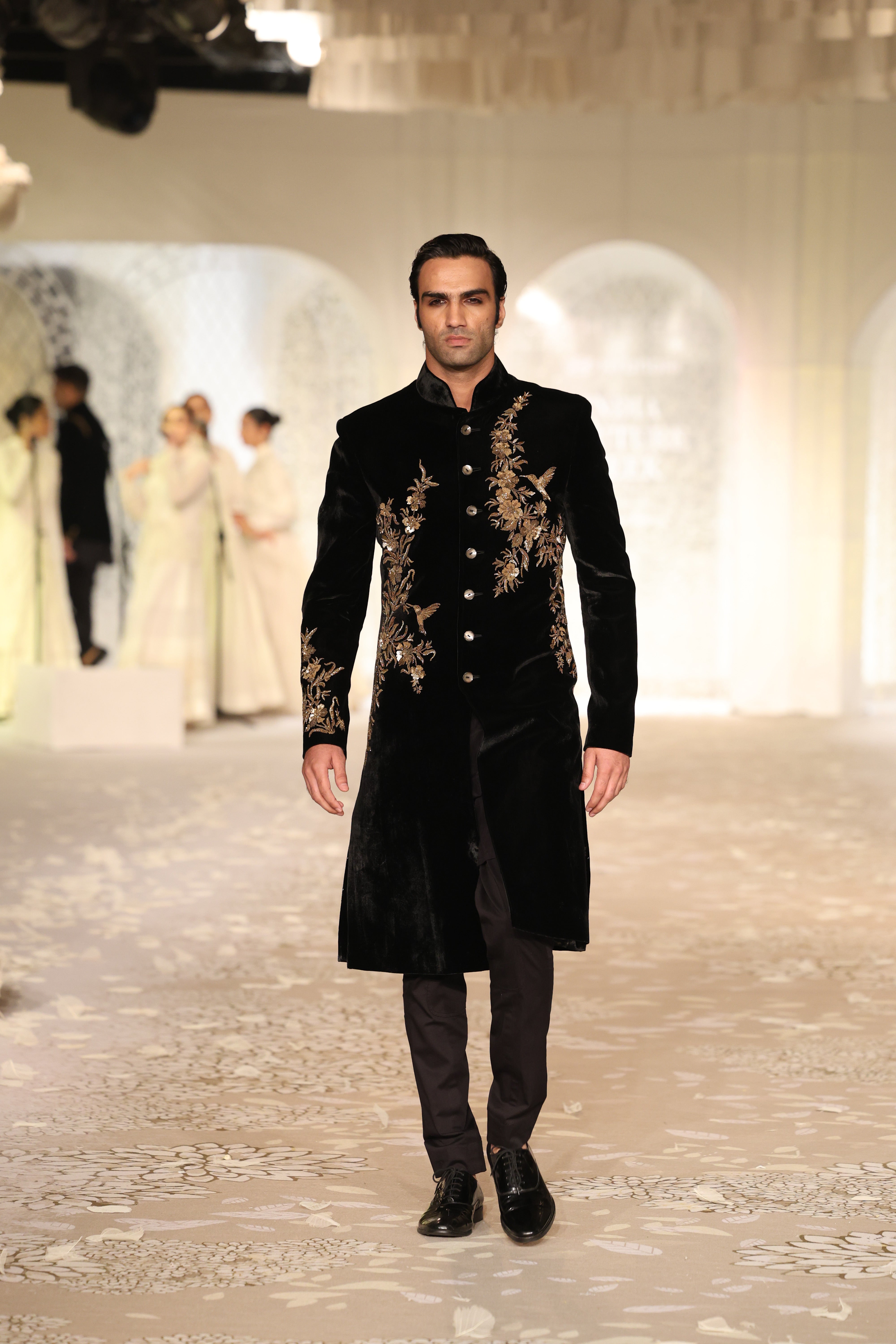 Velvet Sherwani With Embroidery