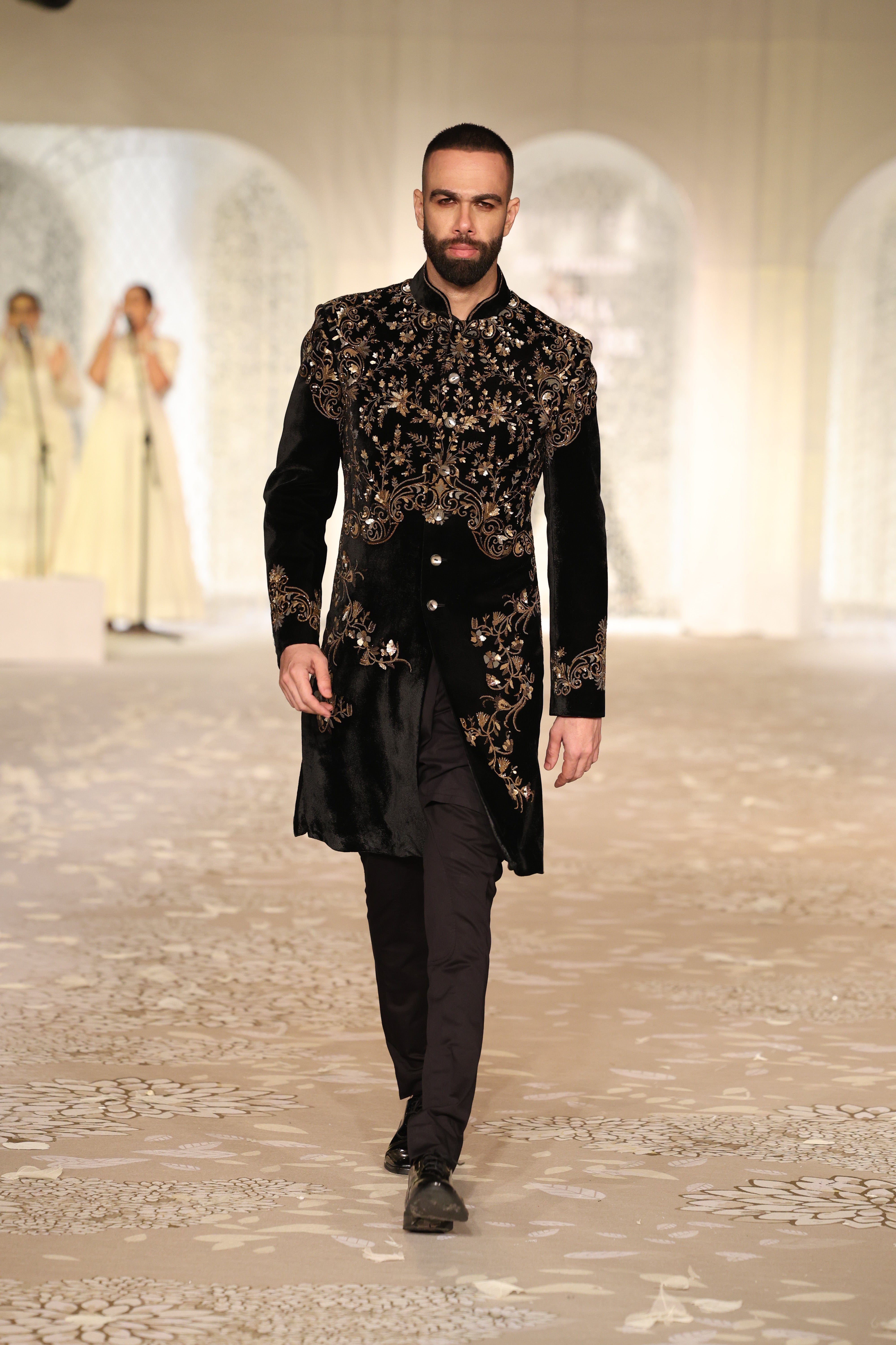 Velvet Sherwani With Embroidery