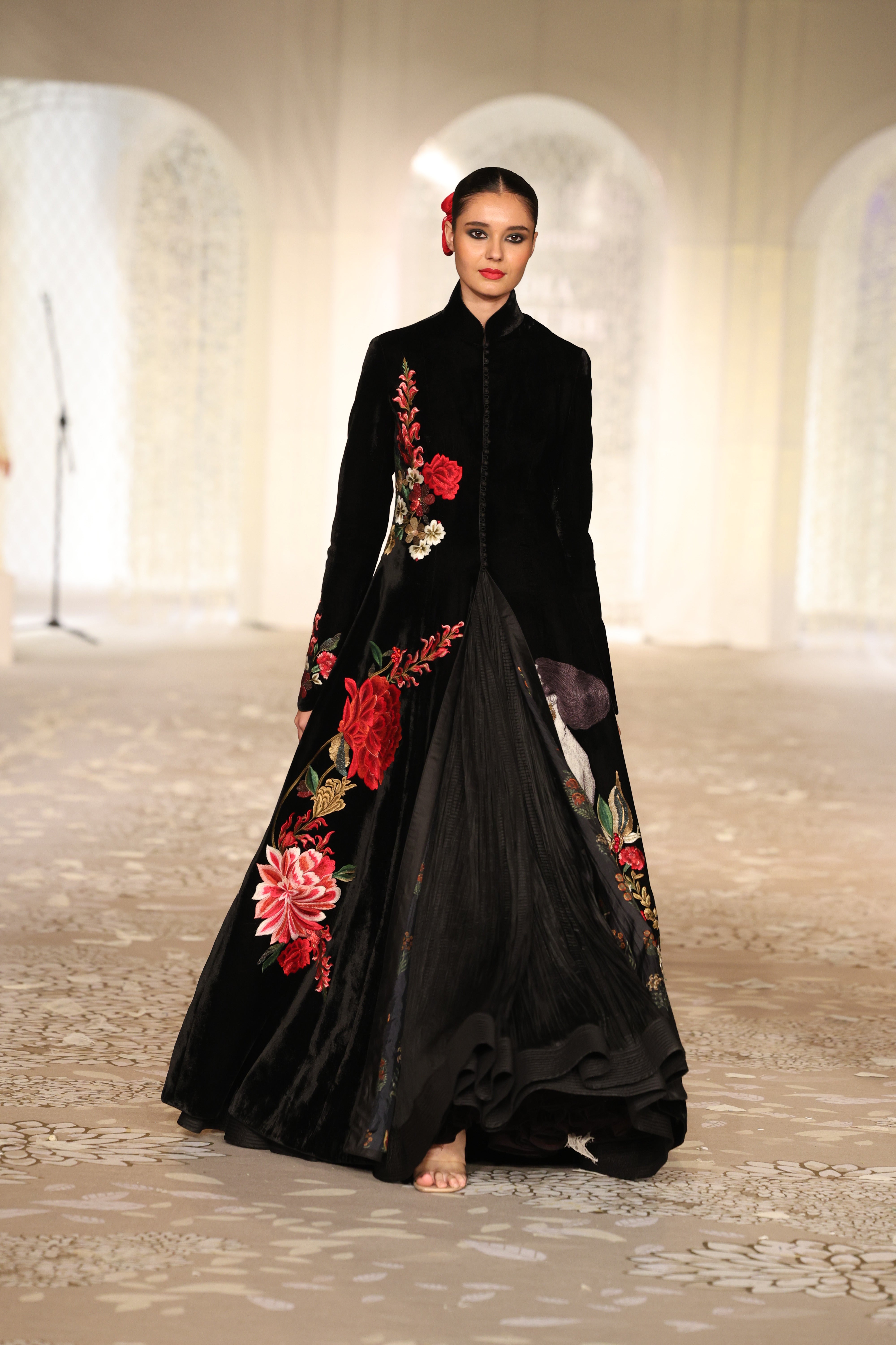 Velvet Embroidered Long Jacket
