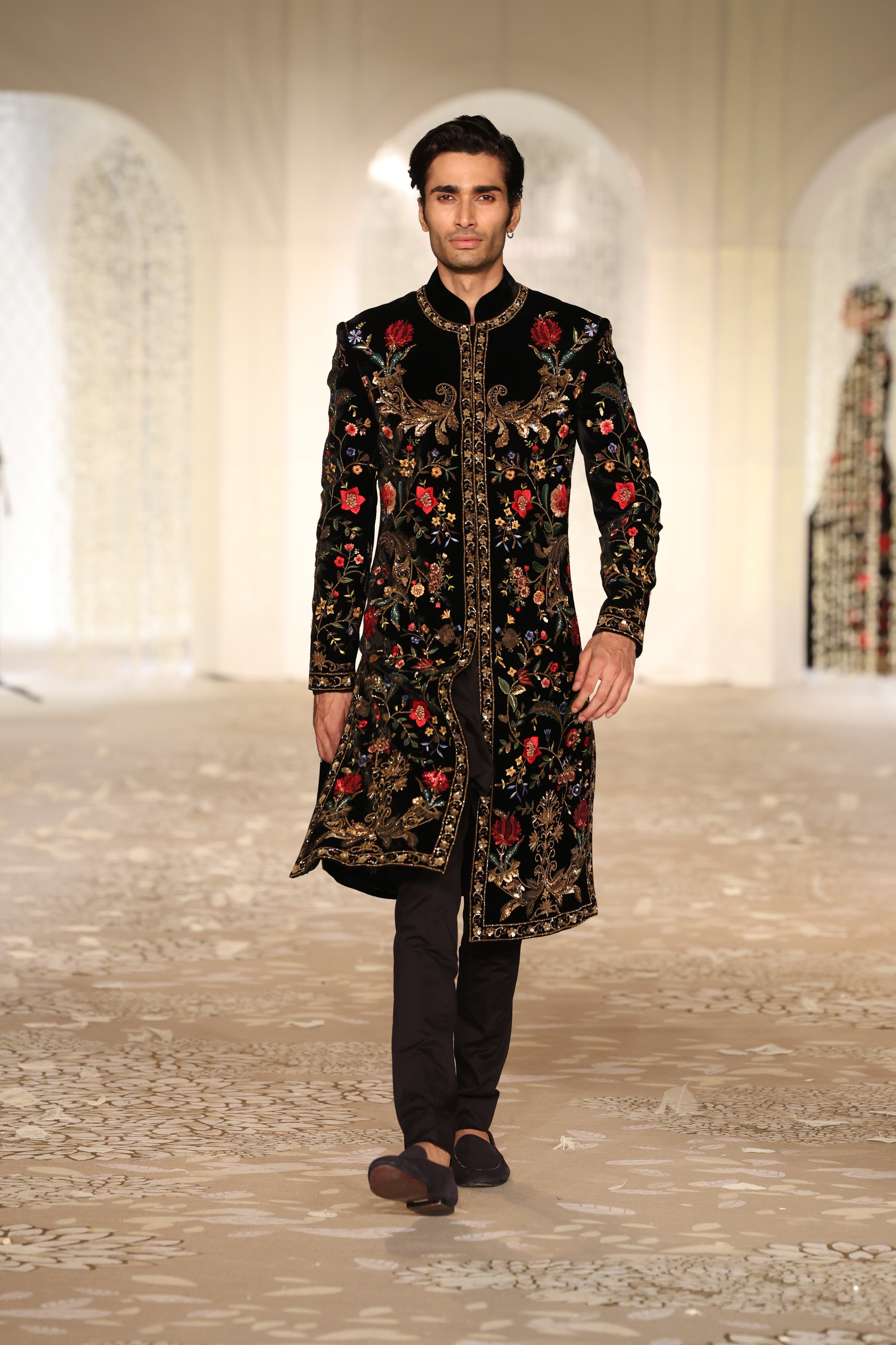 Velvet Sherwani With Embroidery