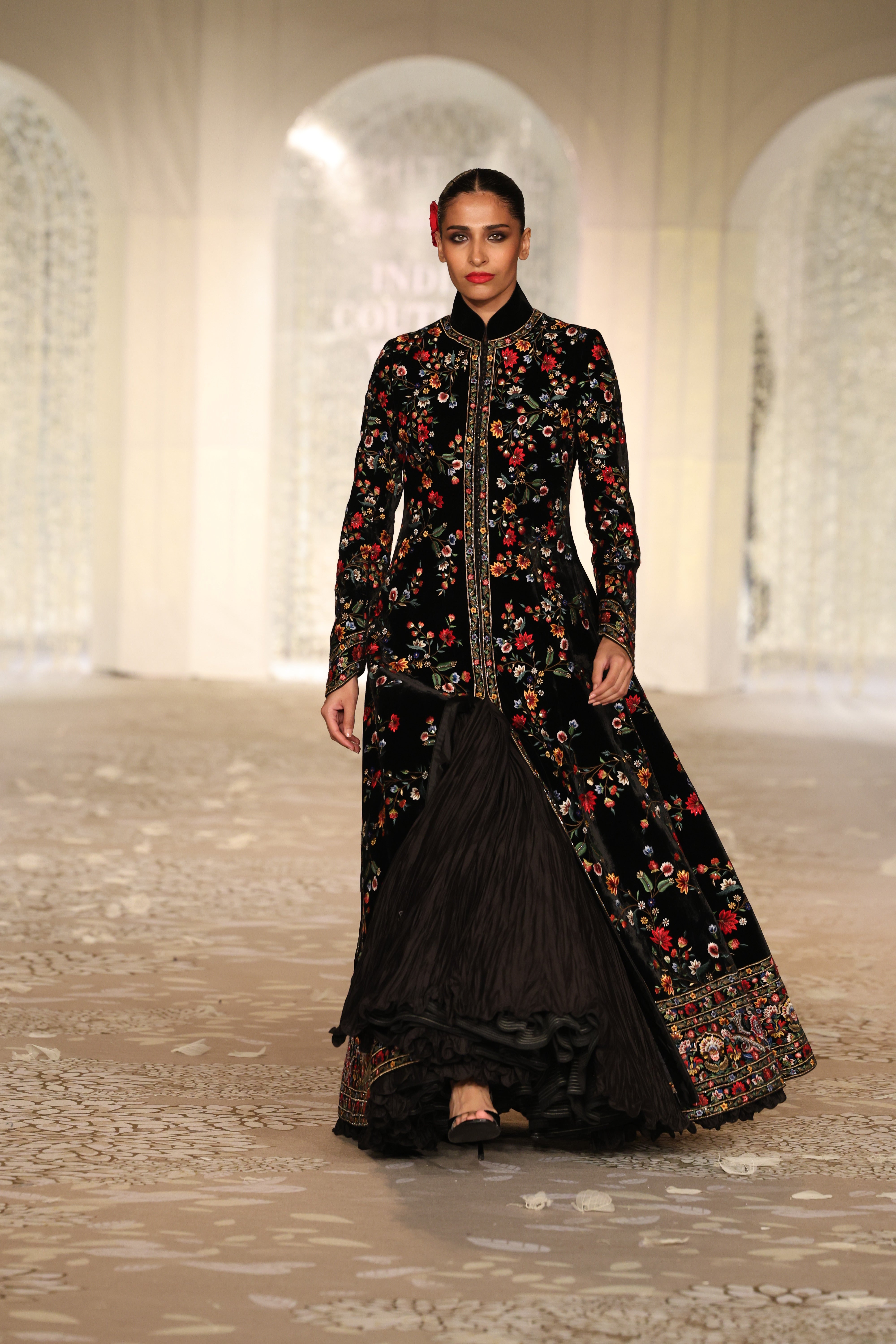 Velvet Embroidered Long Jacket