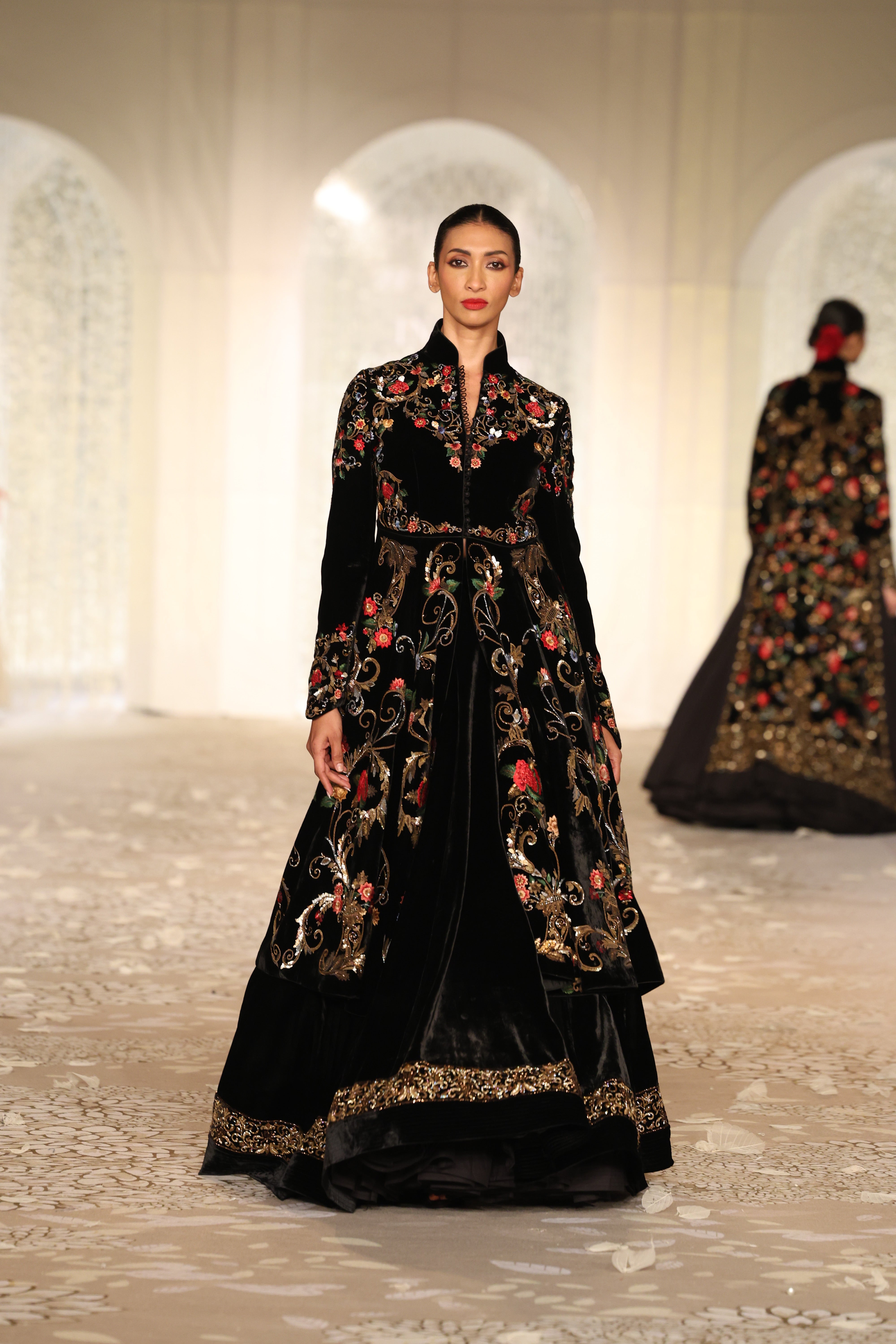 Velvet Embroidered Long Jacket