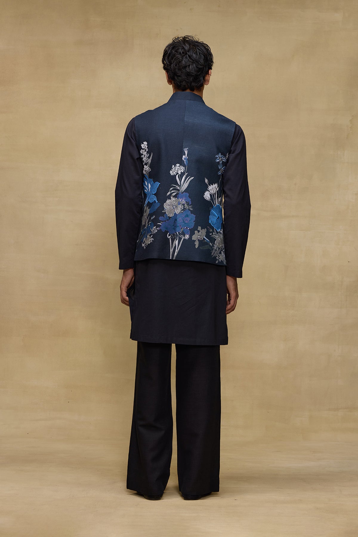 Indigo Prestige Mens Bundi