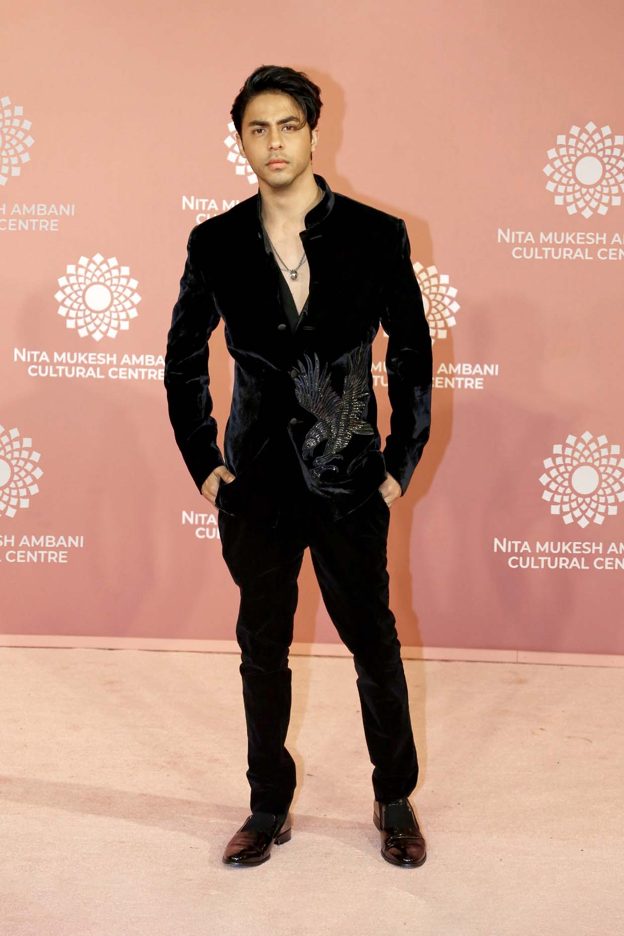 MEN'S BLACK BANDGALA