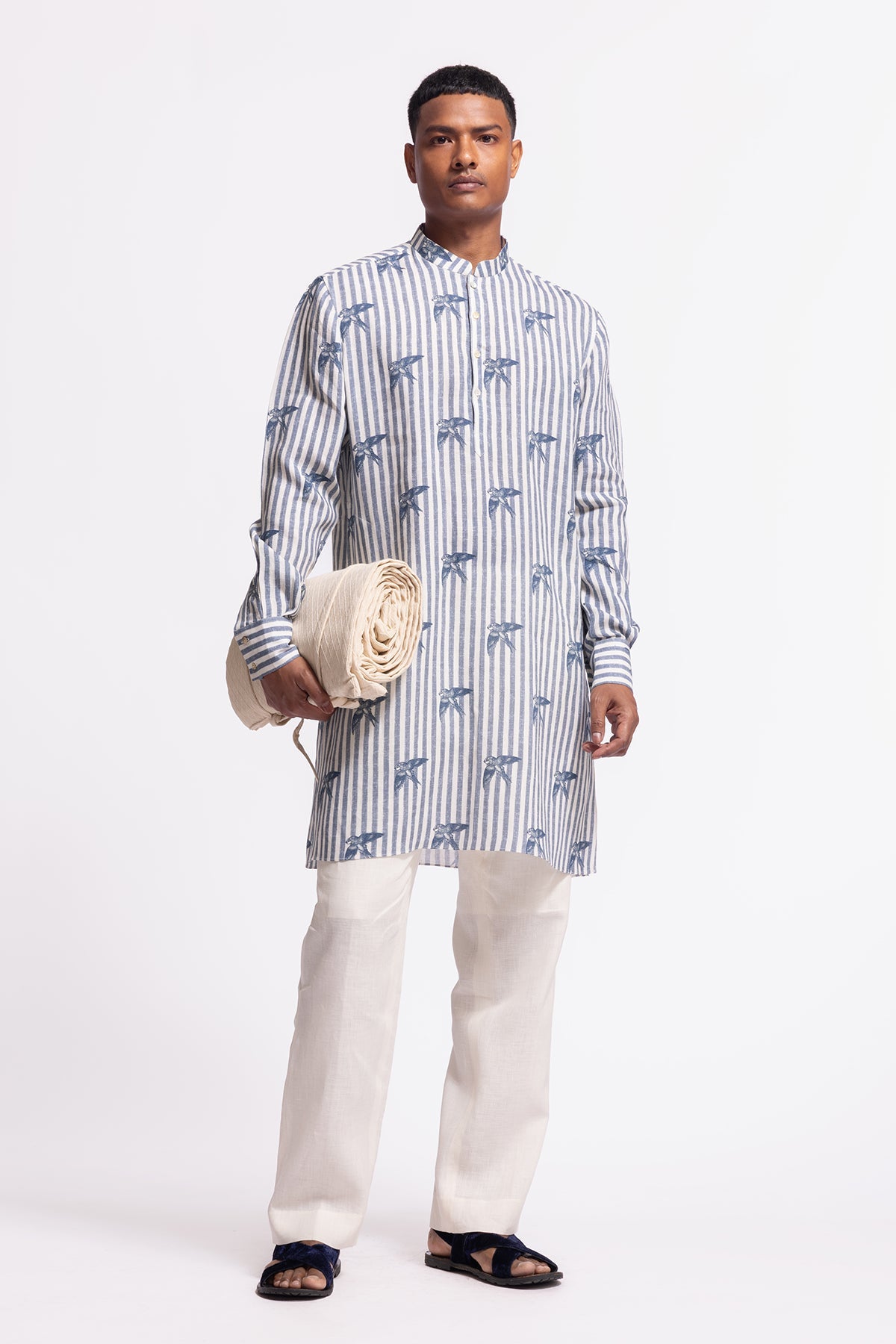Men's Bird Print Short Kurta with Pockets
