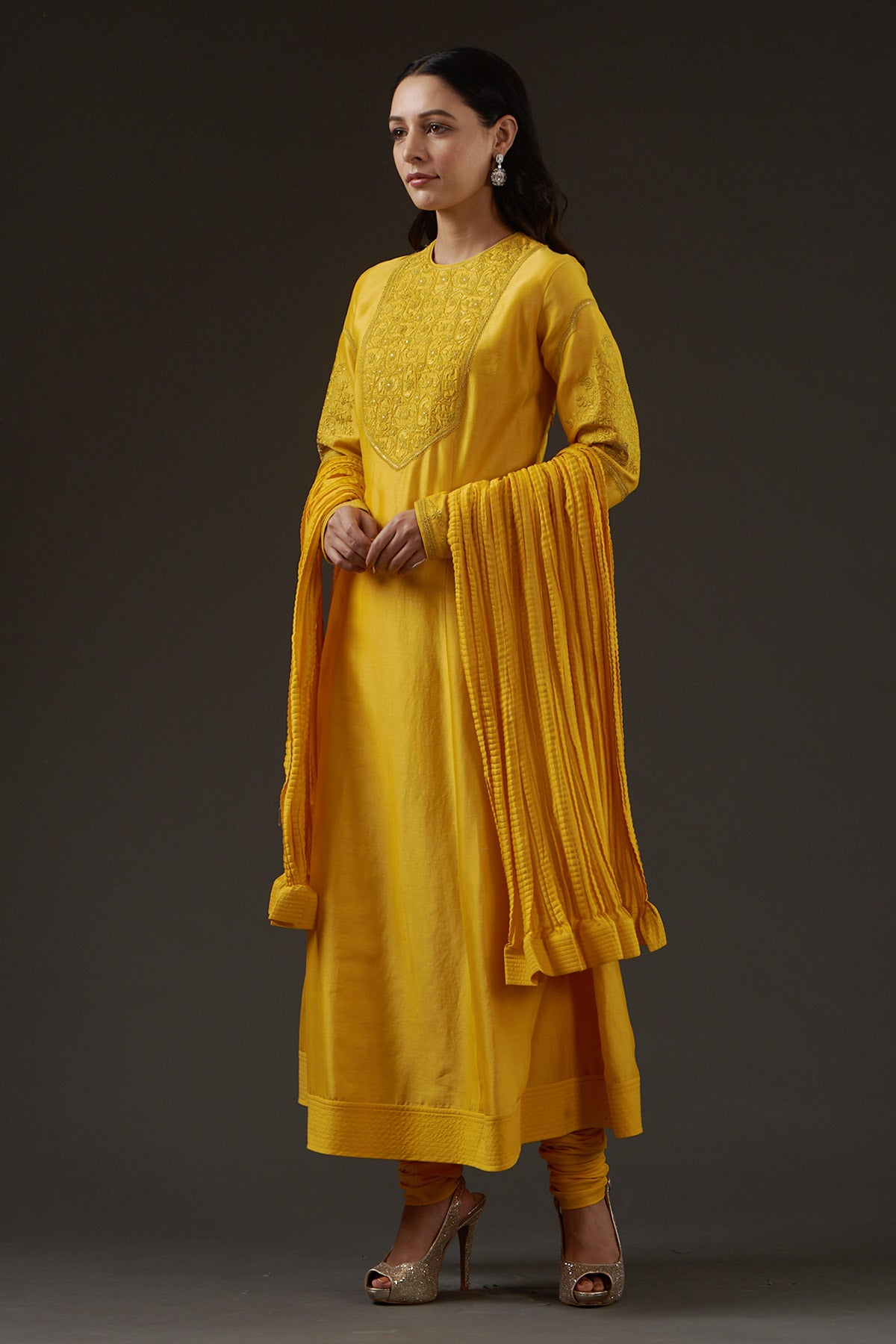 Embroidered Kalidar Kurta Set