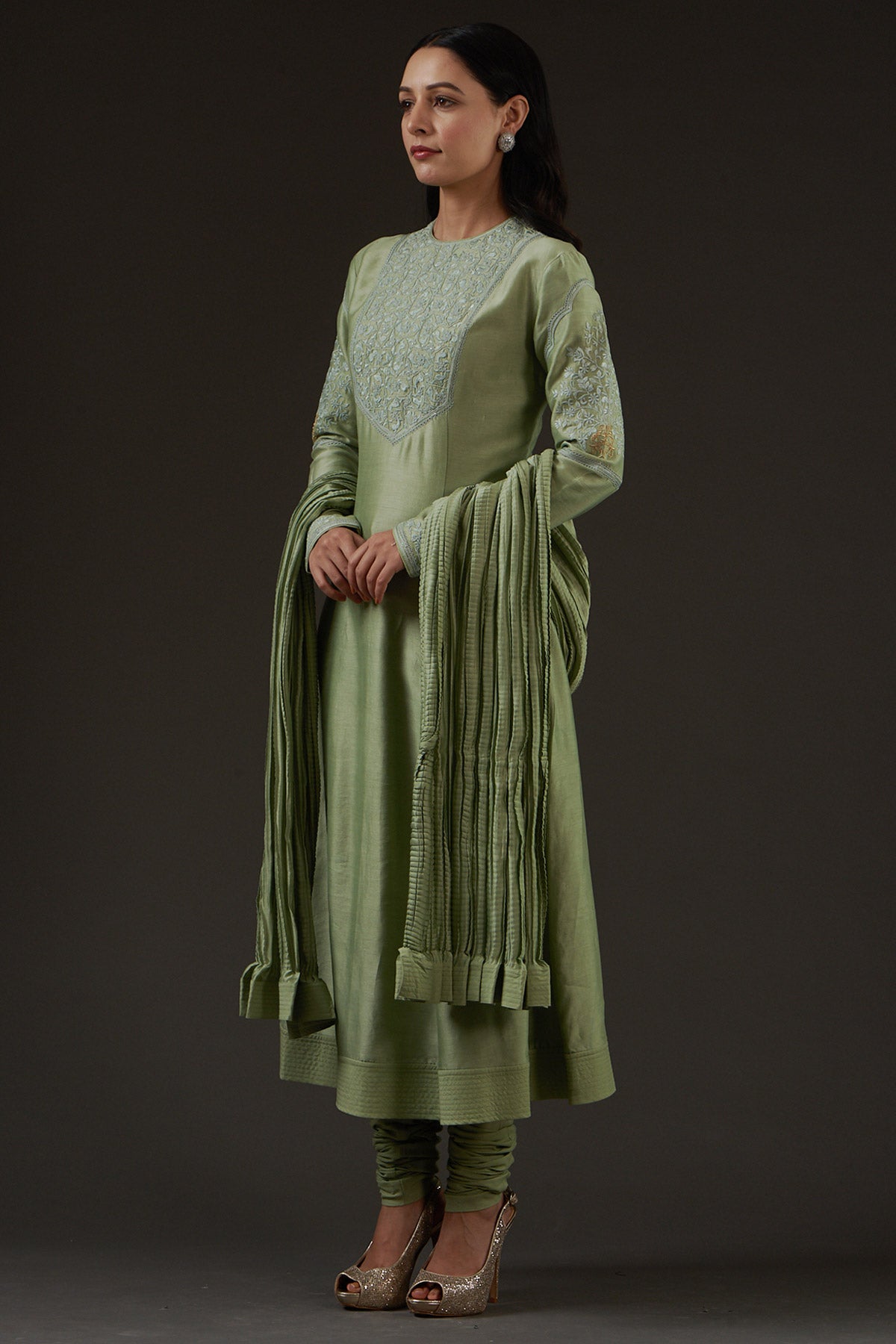 Embroidered Kalidar Kurta Set