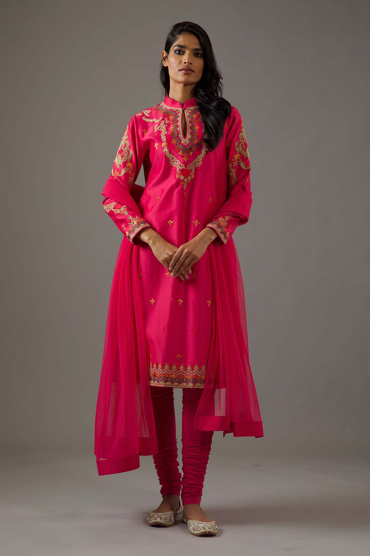 Chanderi Sillk Relax Fit Kurta Set With Emb On Arms And Neck With Dupatta