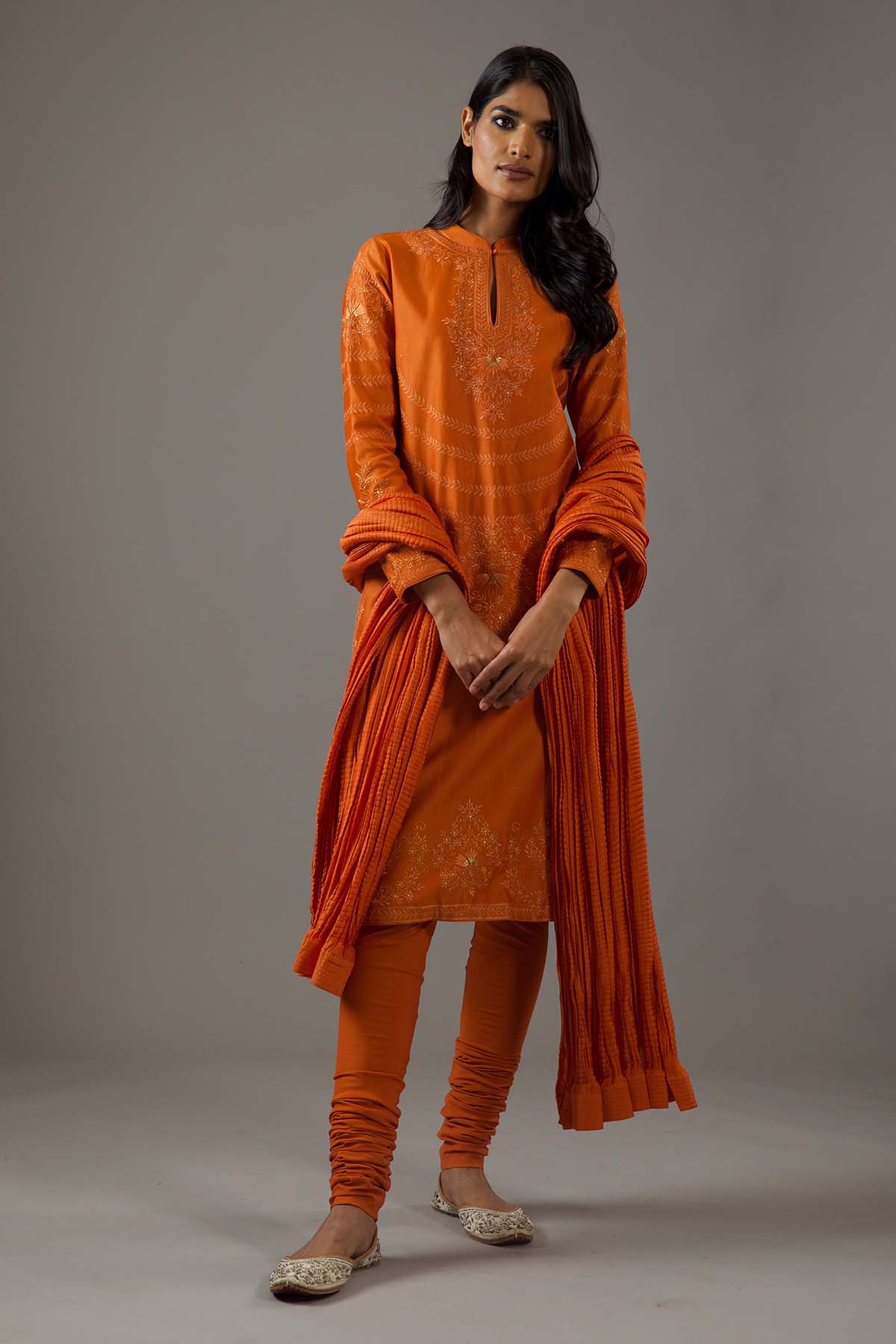 Chanderi Sillk Relax Fit All Over Emb Kurta Set With Crinkle Dupatta