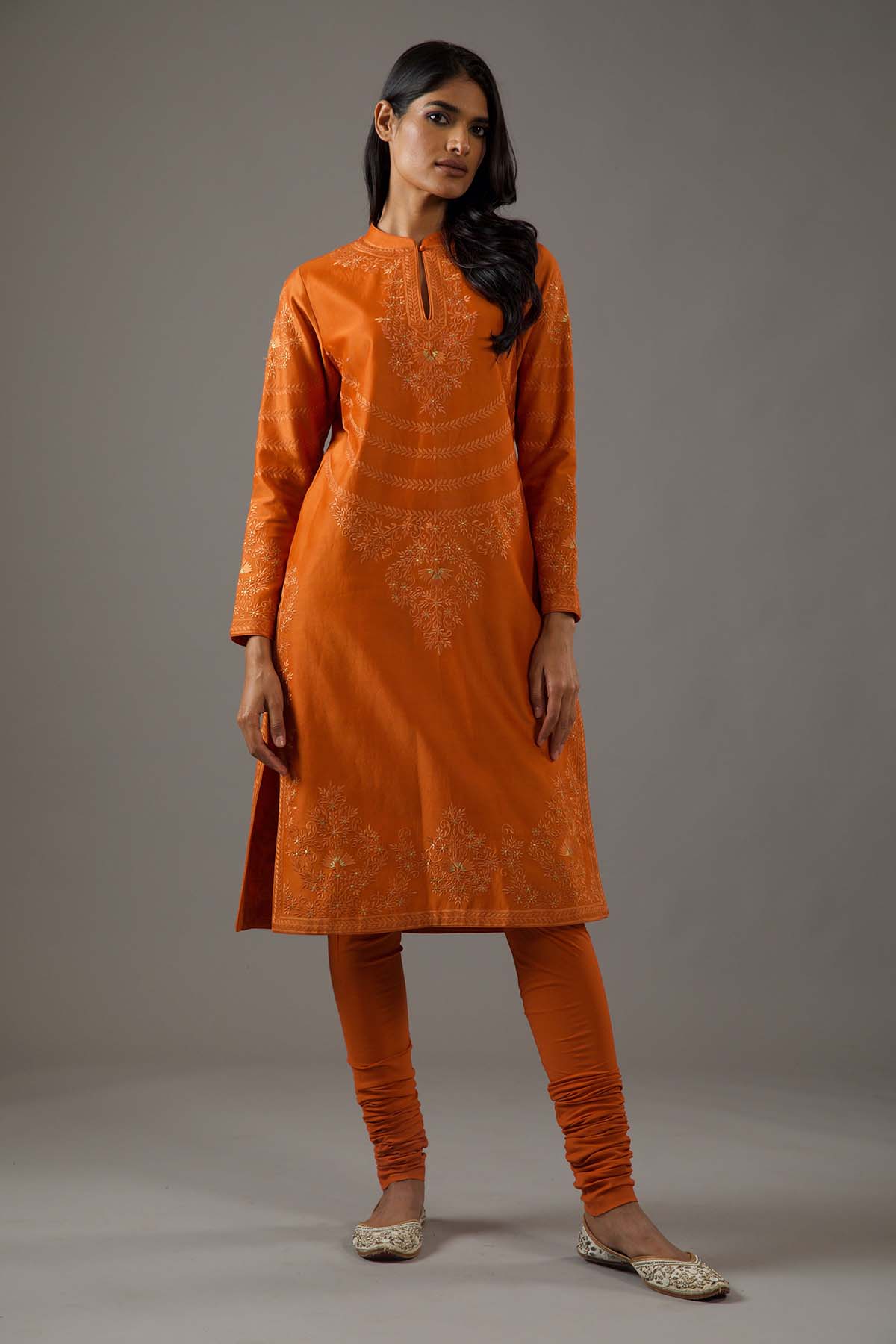 Chanderi Sillk Relax Fit All Over Emb Kurta Set With Crinkle Dupatta