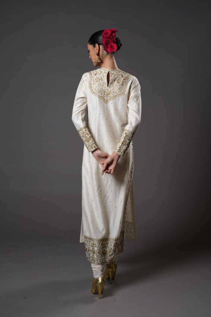 Zari Embroidered Chanderi Silk Kurta Set