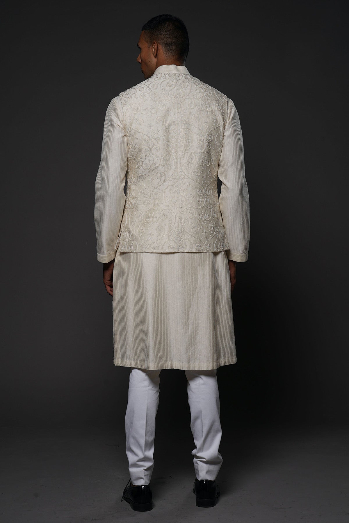 Men'S Embroidery Bundi Kurta Set