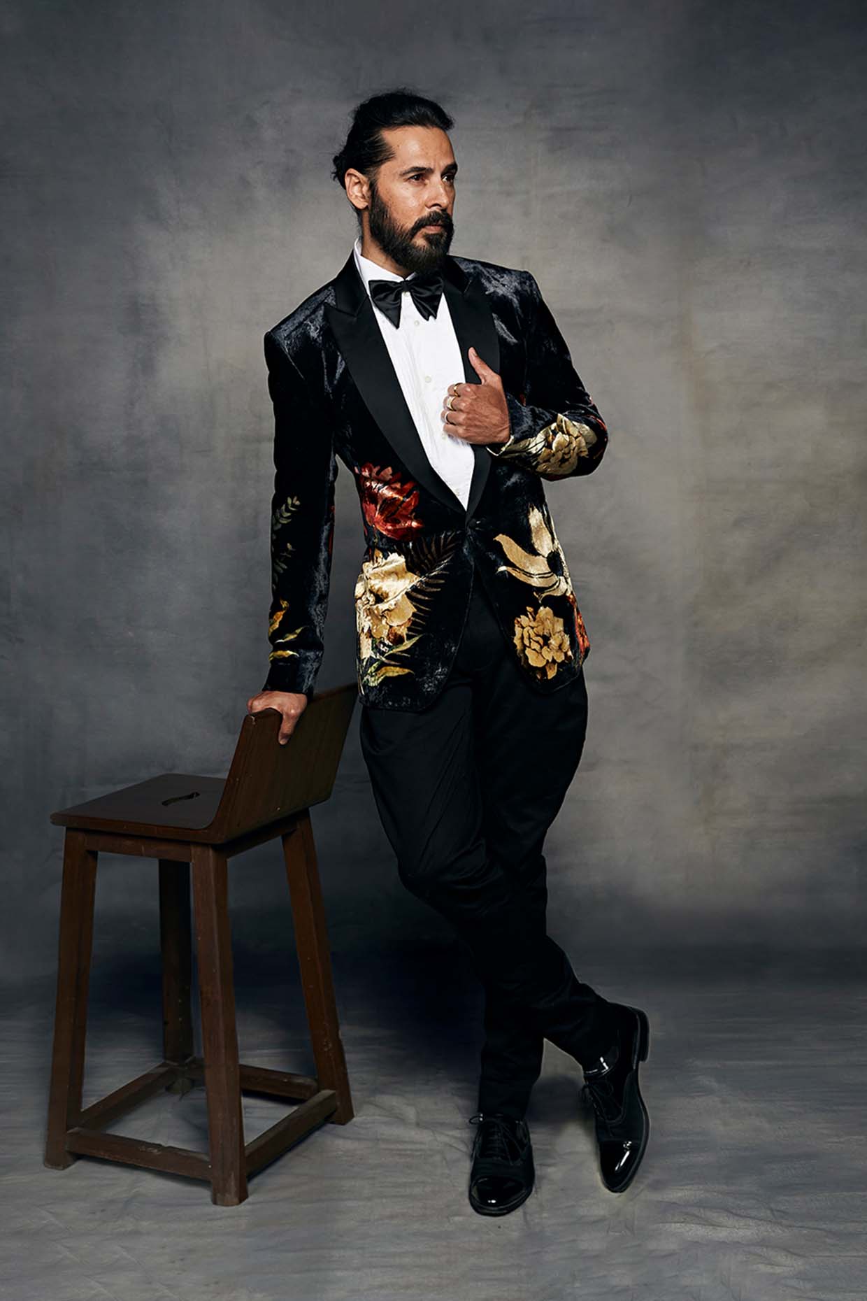 Men's Digital Printed Embroidered Tuxedo