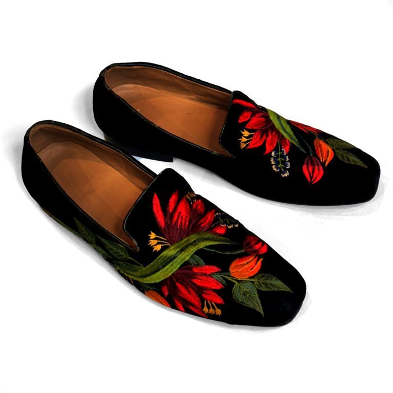 Rohit Bal Black Velvet Floral Multicolor Resham Embriodery Shoes With Leather Sole