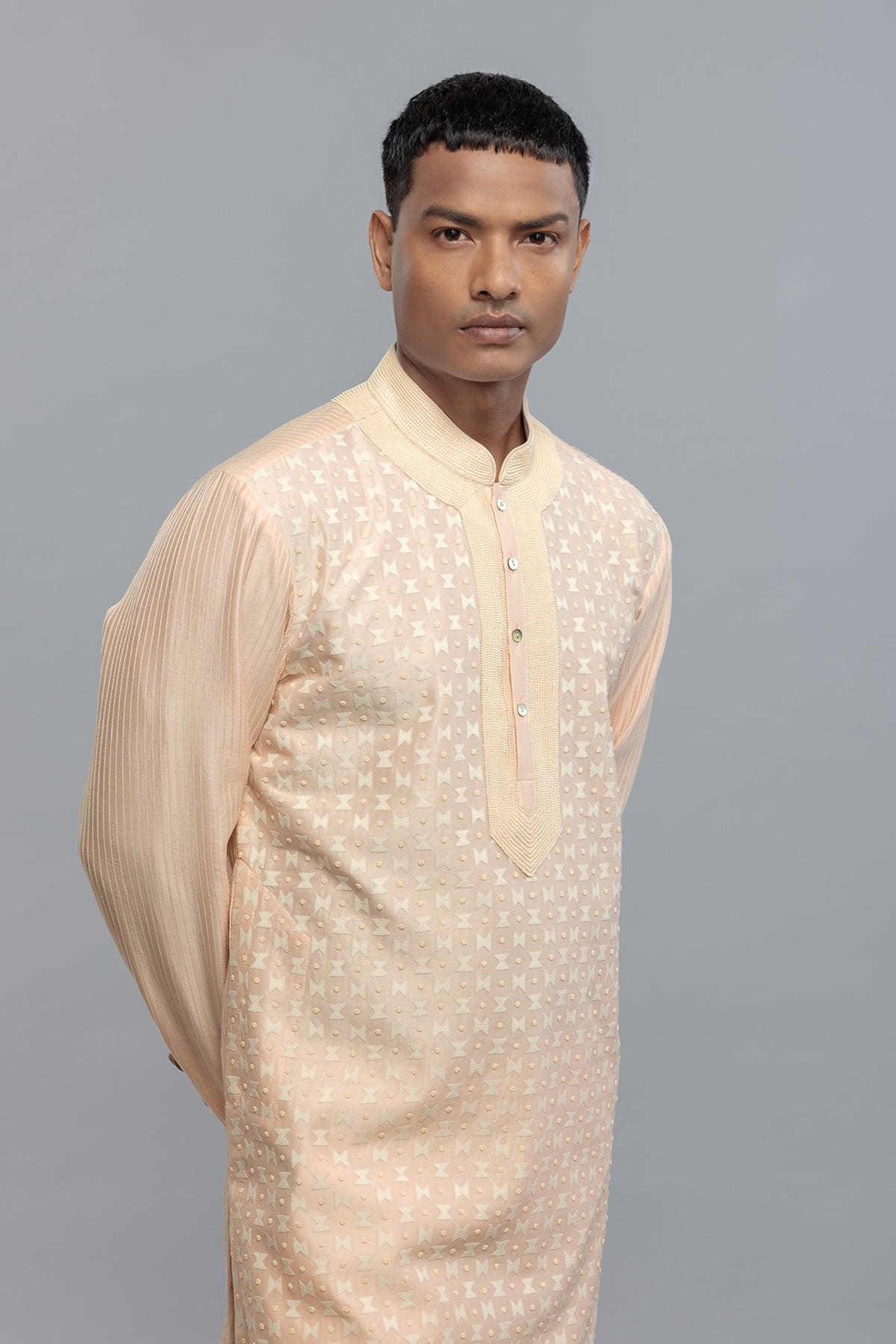 Men's Chanderi Kurta with Intricate Thread Detailing