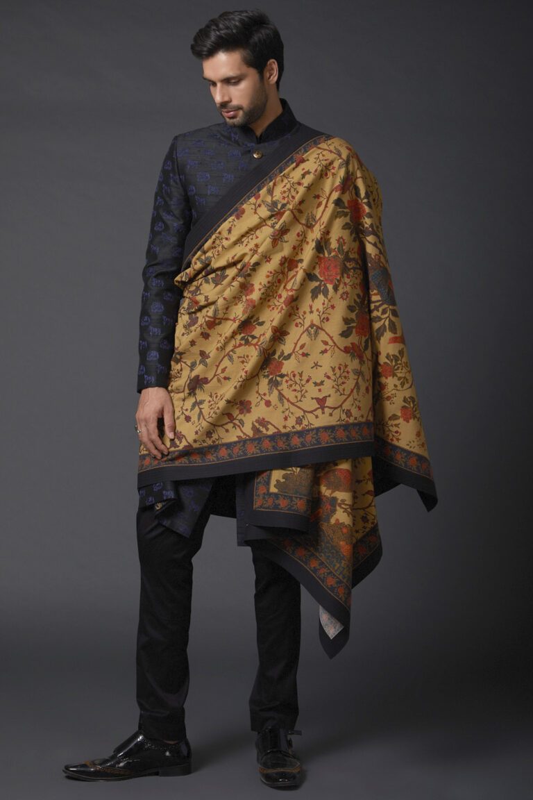 Featuring a beige shawl in khadi base with digital print. This contains only one piece.