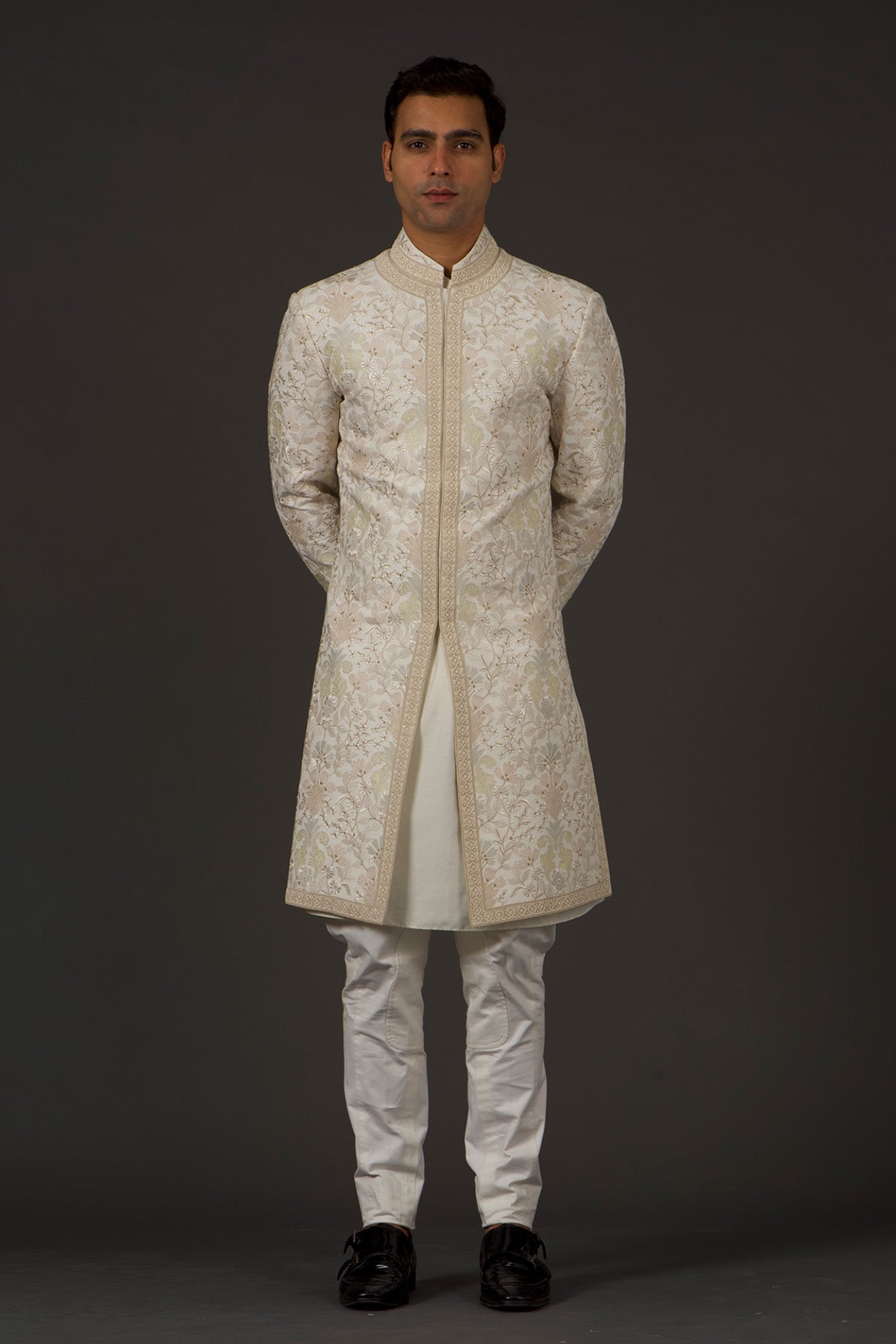 Men's Embroidery Sherwani