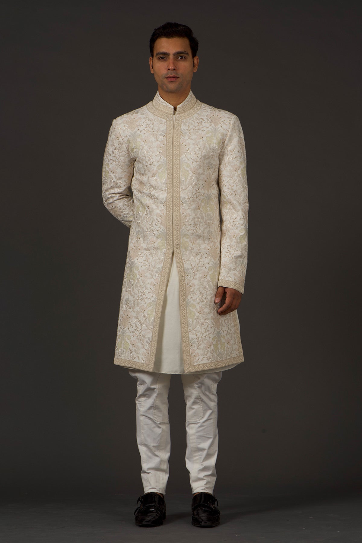 Men's Embroidery Sherwani