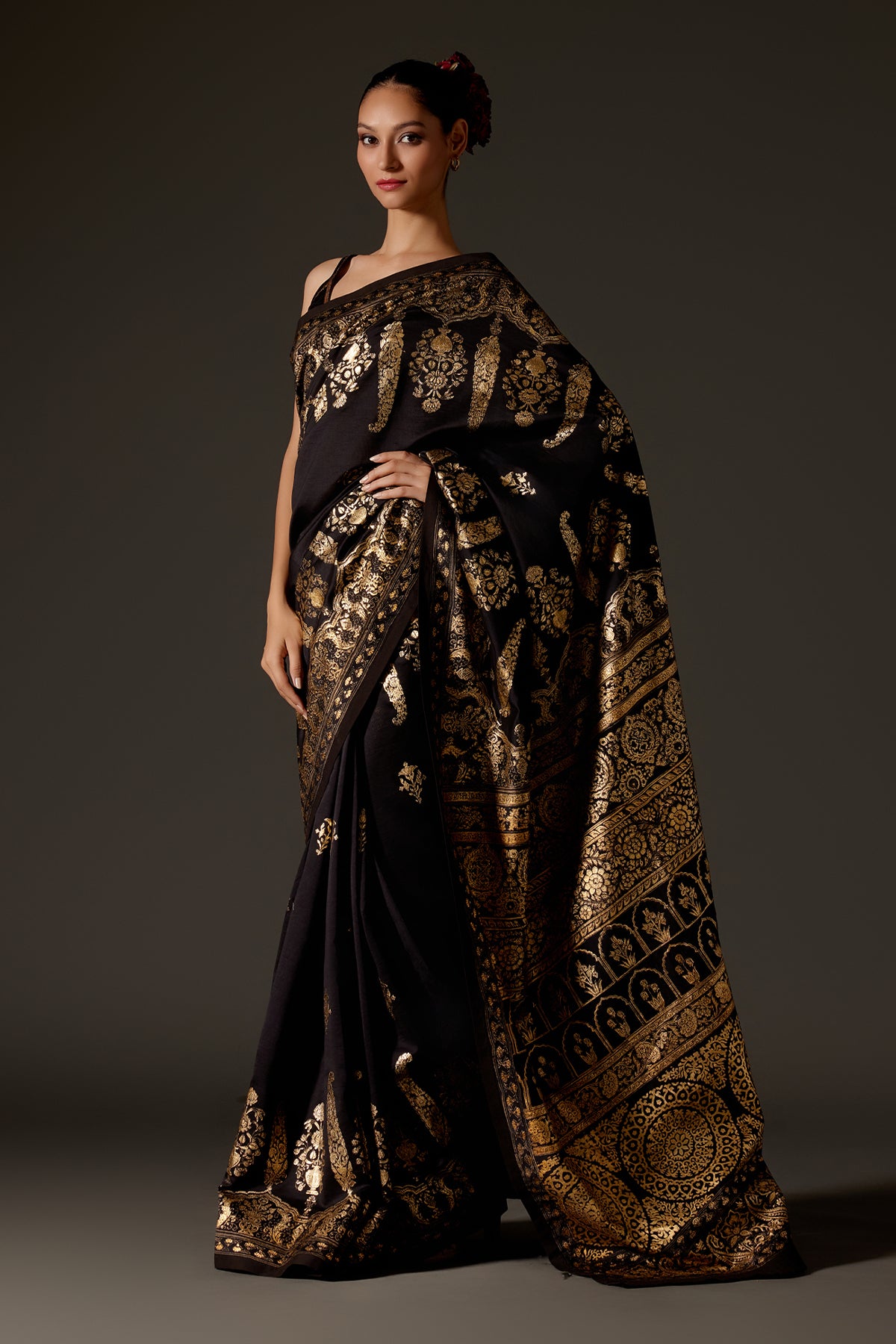 Black Chanderi Saree With Foil Print