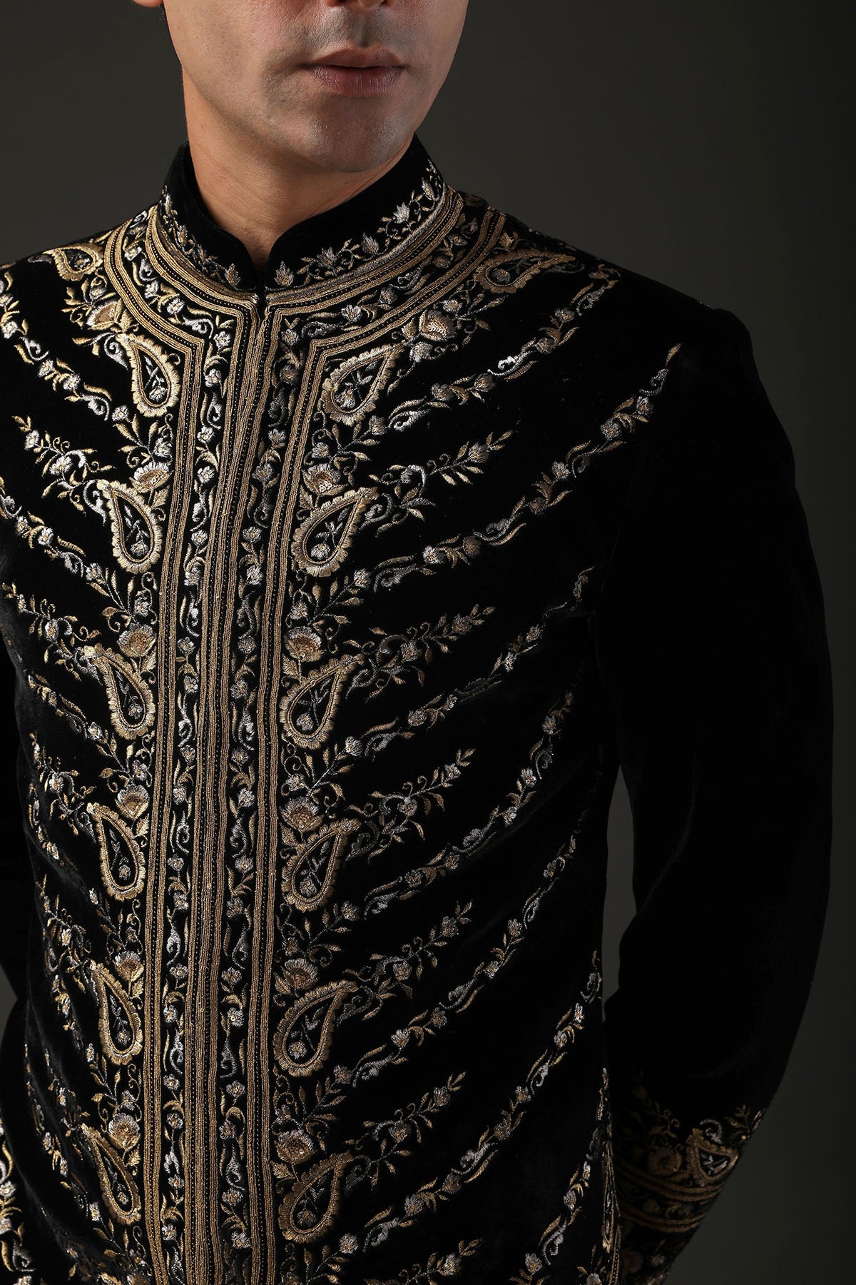 Men's Embroidered Sherwani