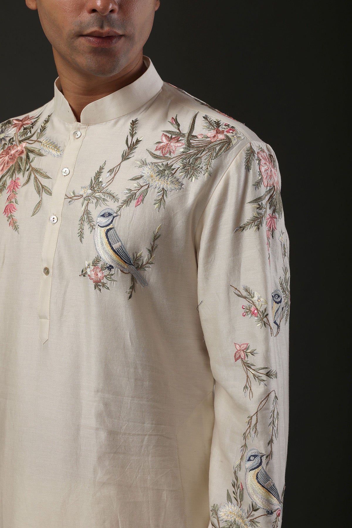 Men's Embroidered Kurta Set