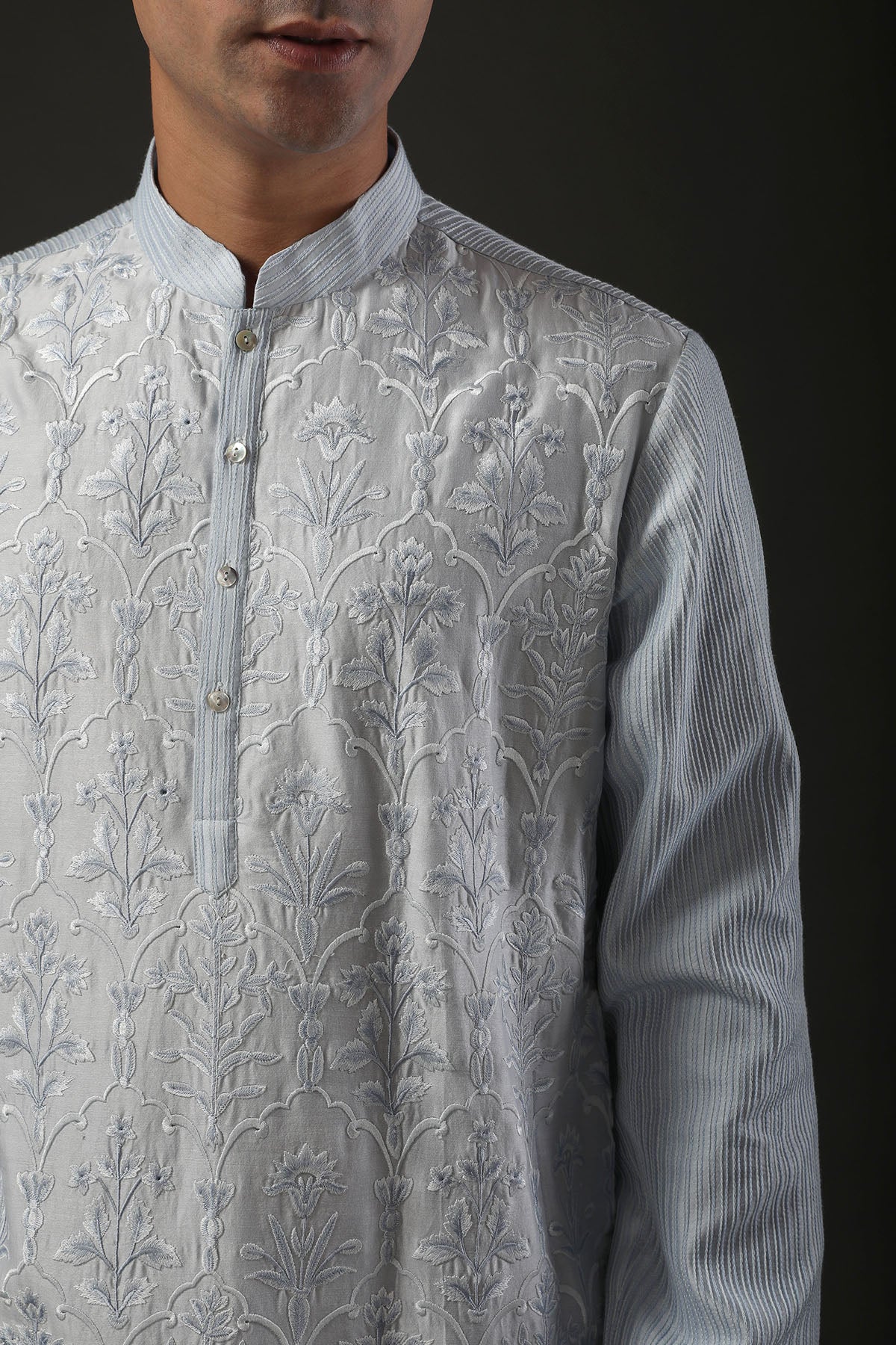 Men's Embroidered Kurta Set