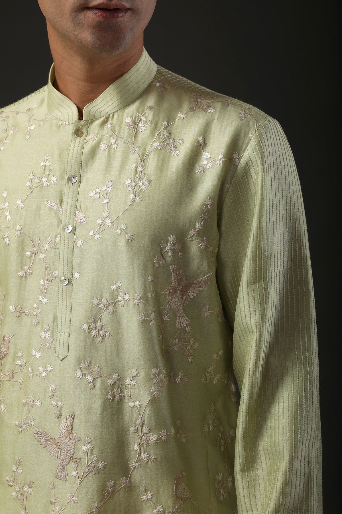 Men's Embroidered Kurta Set