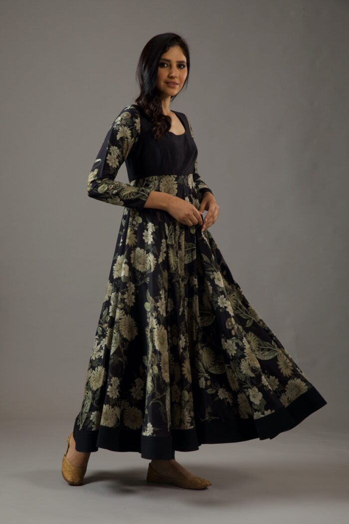 CHANDERI SILK BLACK PRINTED ANARKALI SET - Image 3