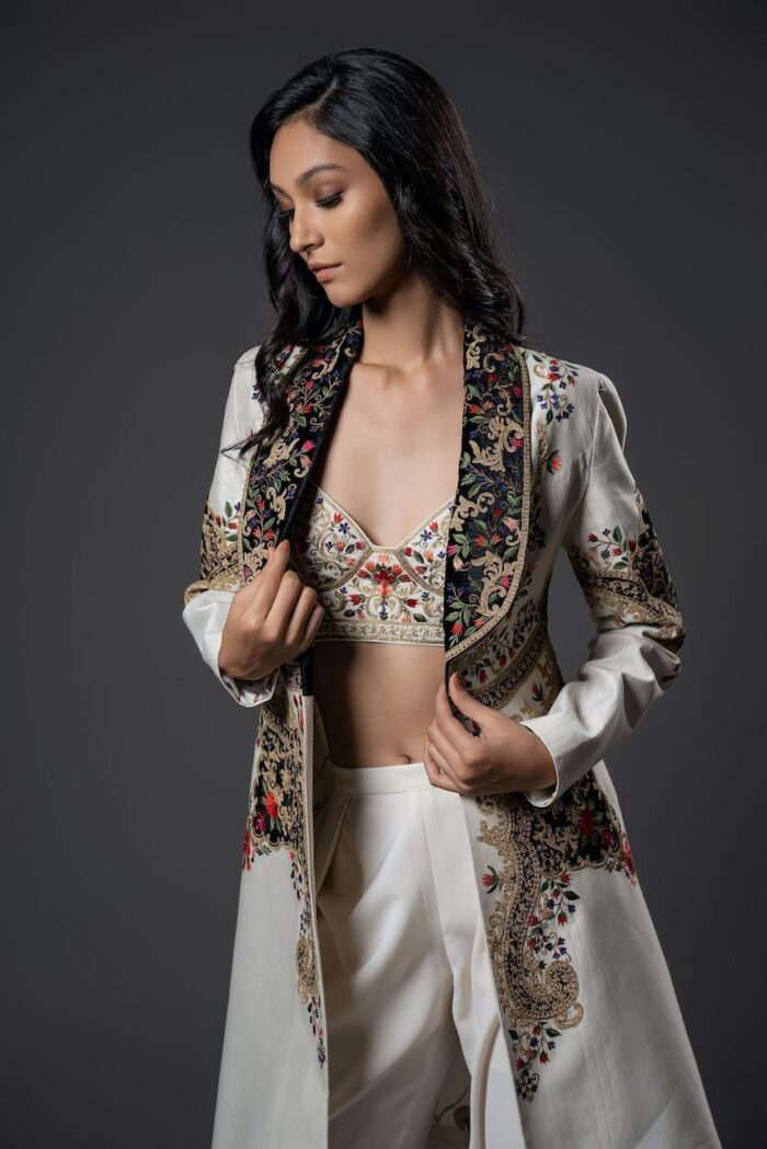 EMBROIDERY JACKET  SET - Image 2