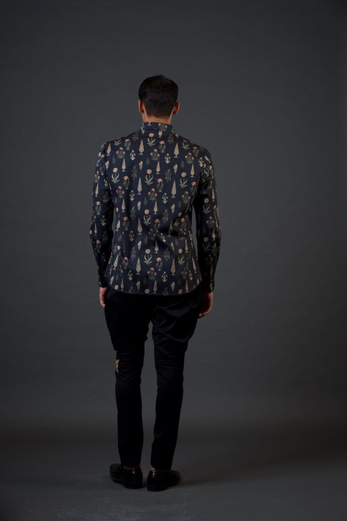 BLACK MUGHAL PRINTED SHIRT - Image 3